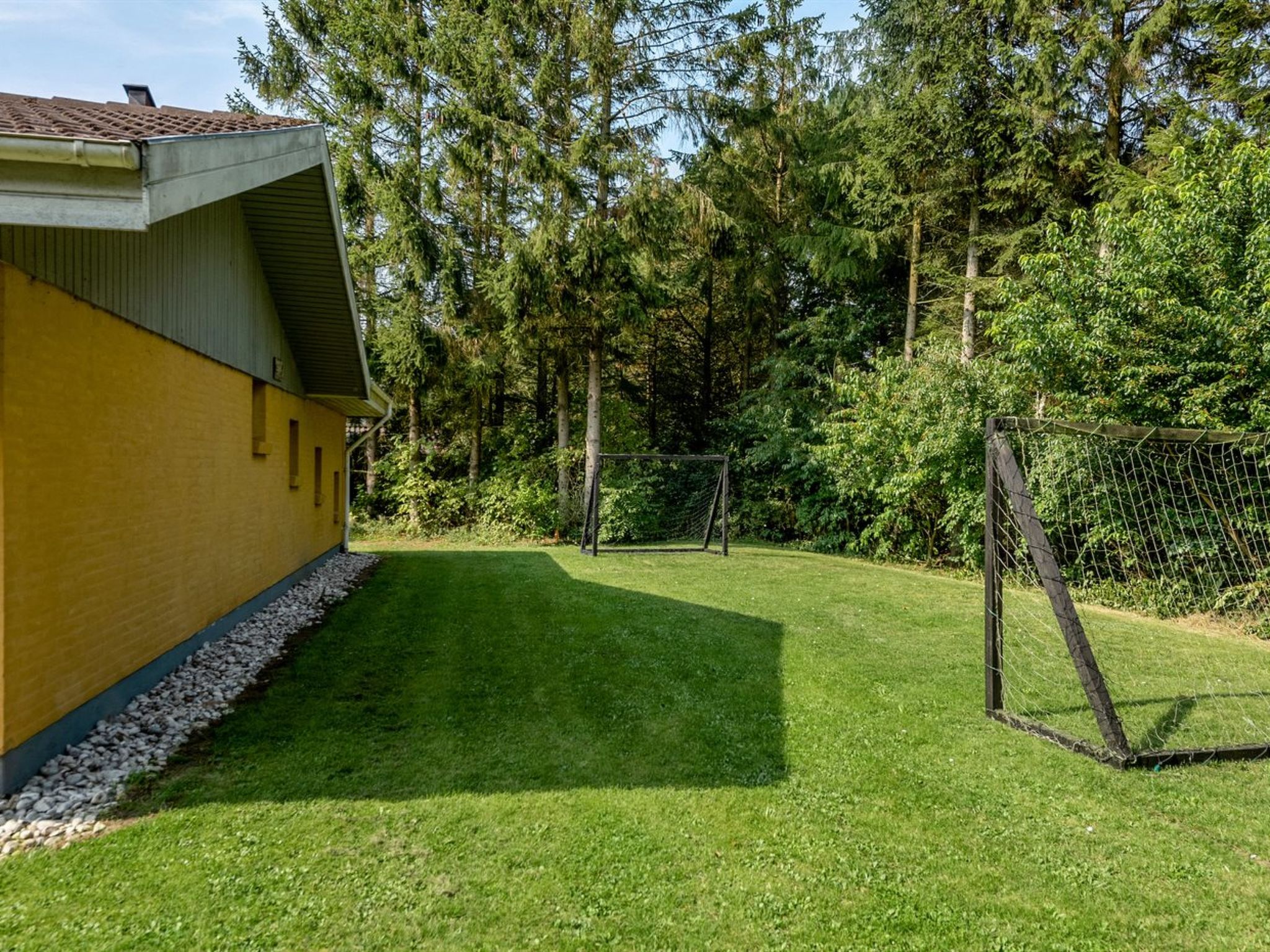 "Billing" - 11km from the sea - Outside