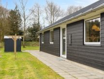 Ruime vakantiewoning in Oksbøl met sauna, biljart en laadpaal, 10.5 km van zee - thumbnail 4