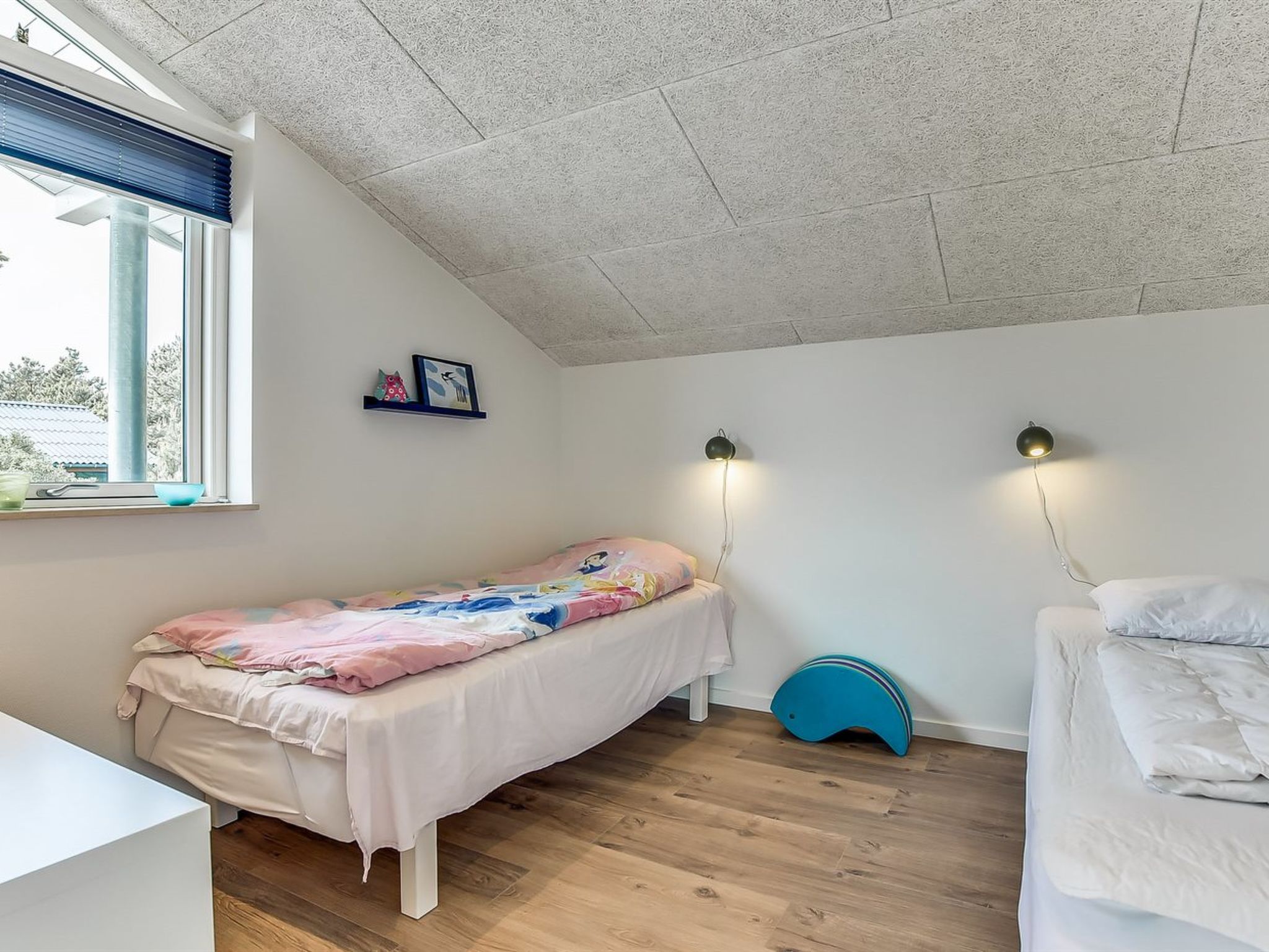 "Stacey" - 800m from the sea - Binnen
