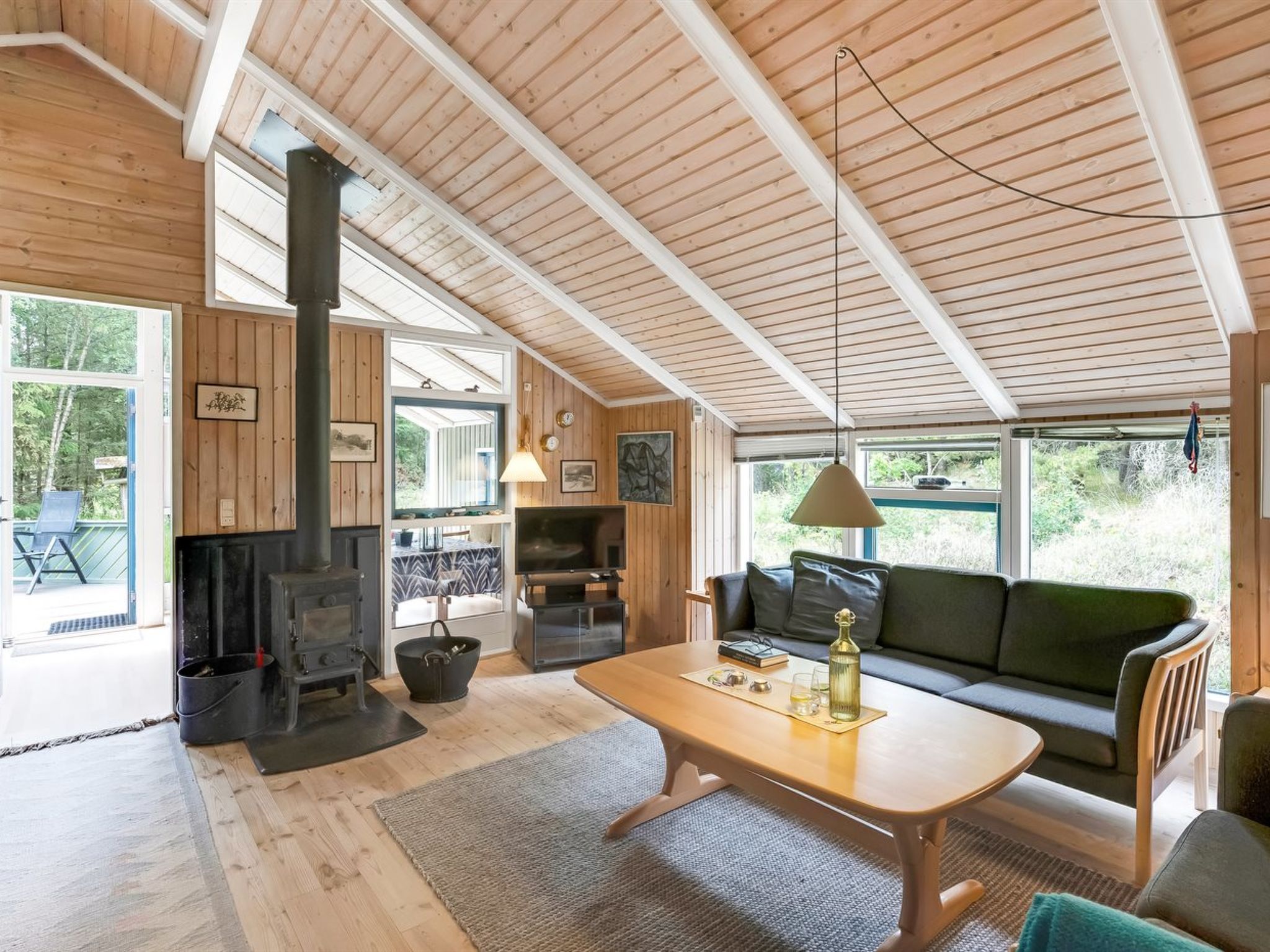 "Aamu" - 300m to the fjord — Living Room (5 of 25)