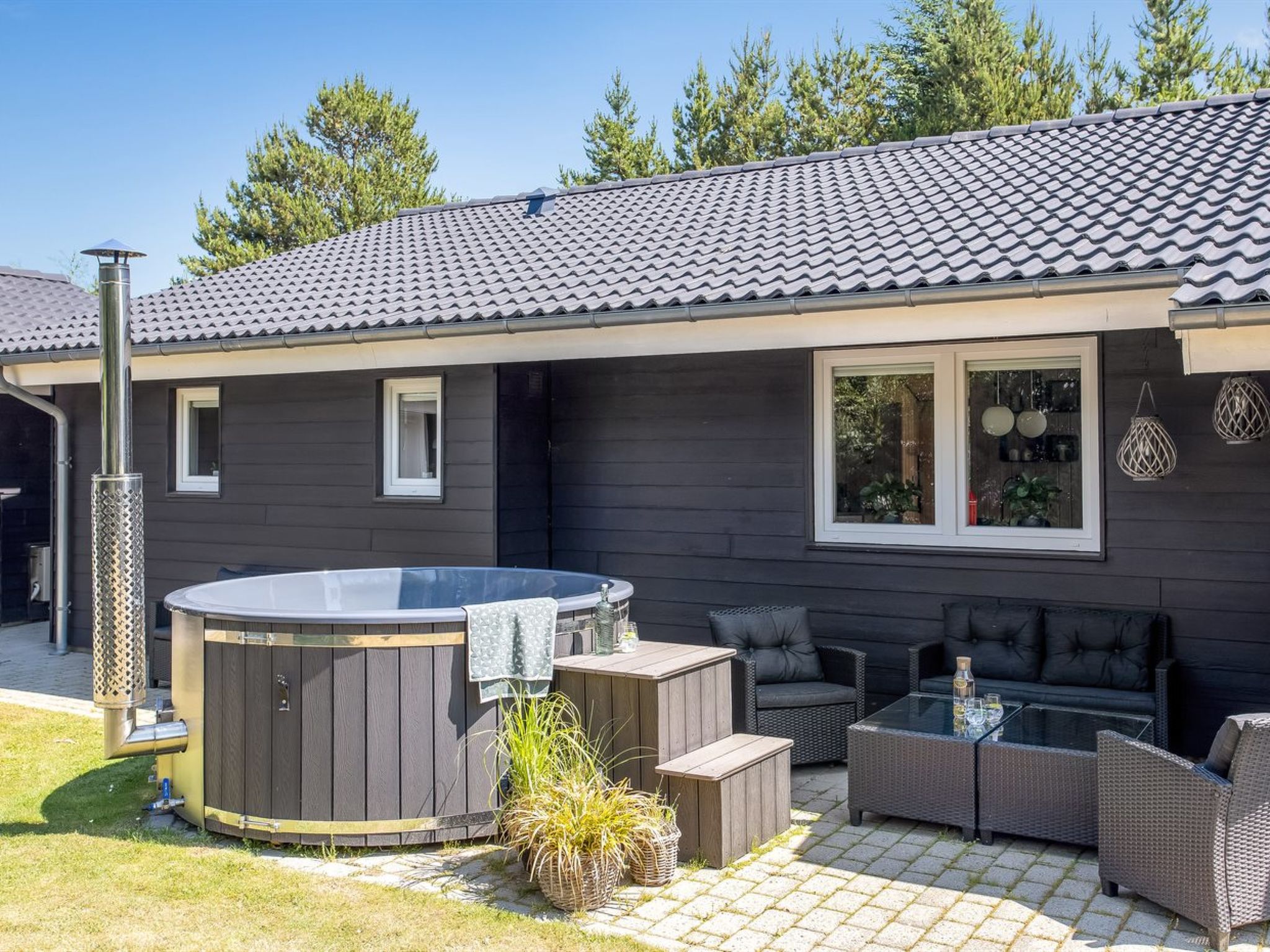 "Gylla" - 12km from the sea-Binnen
