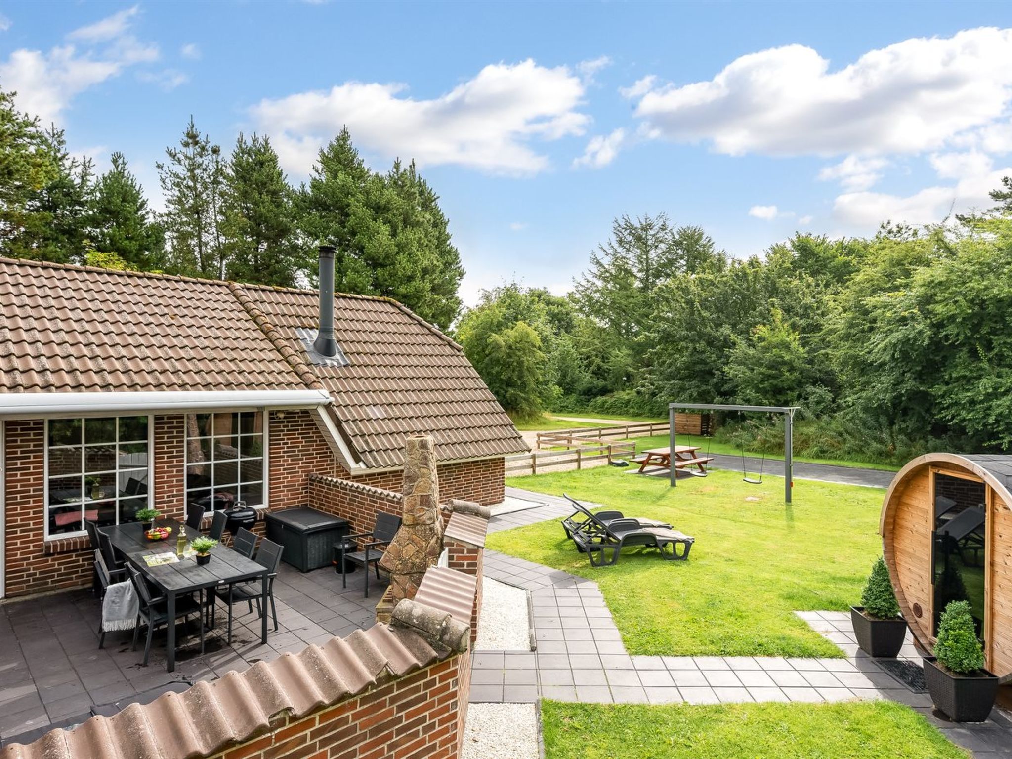 "Prohor" - 10.5km from the sea - Buiten