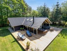 Vrijstaande woning met sauna en grote tuin op 12 km van de zee in Oksbøl - thumbnail 4