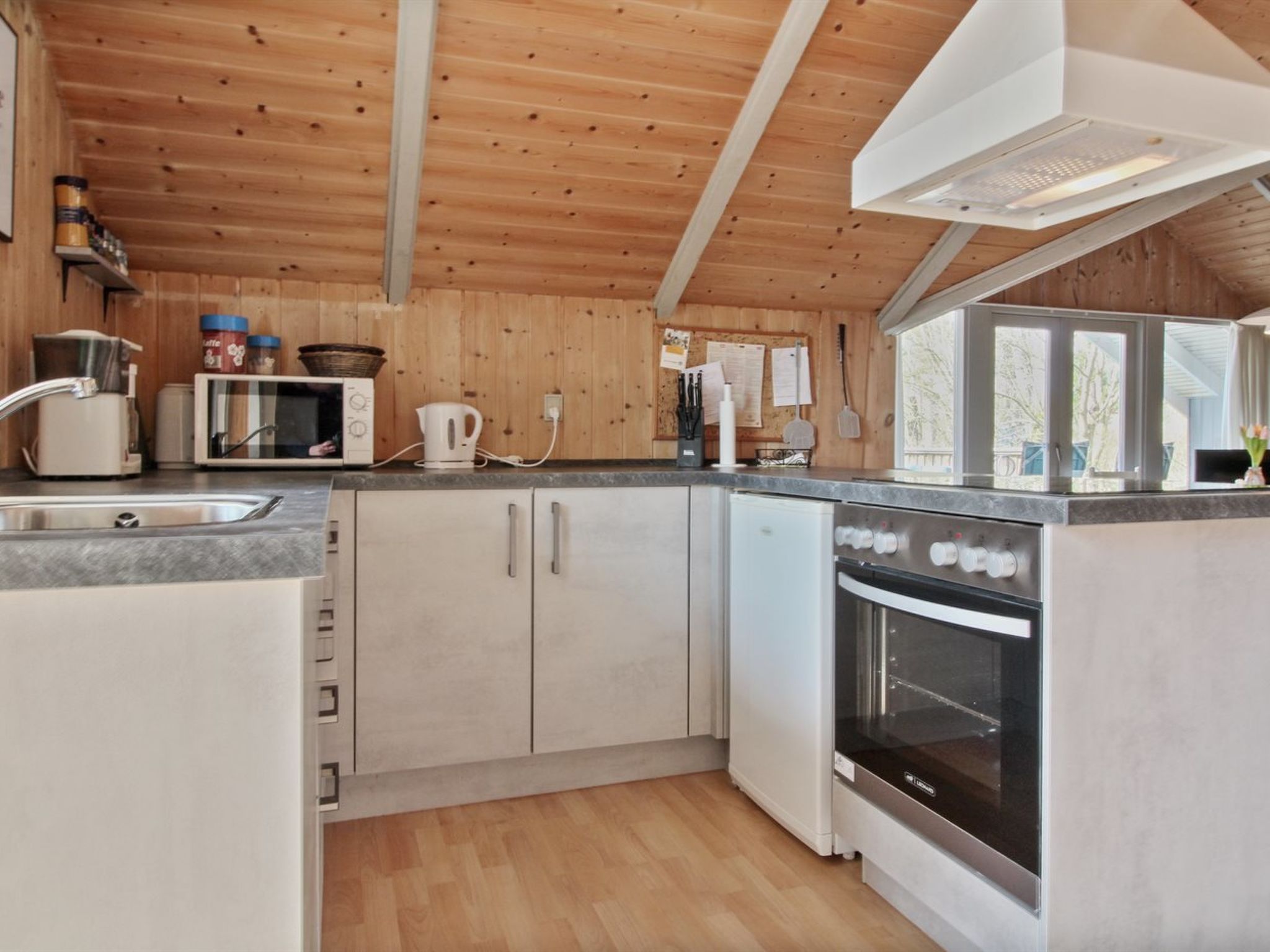 "Carlotta" - 12km from the sea-Binnen