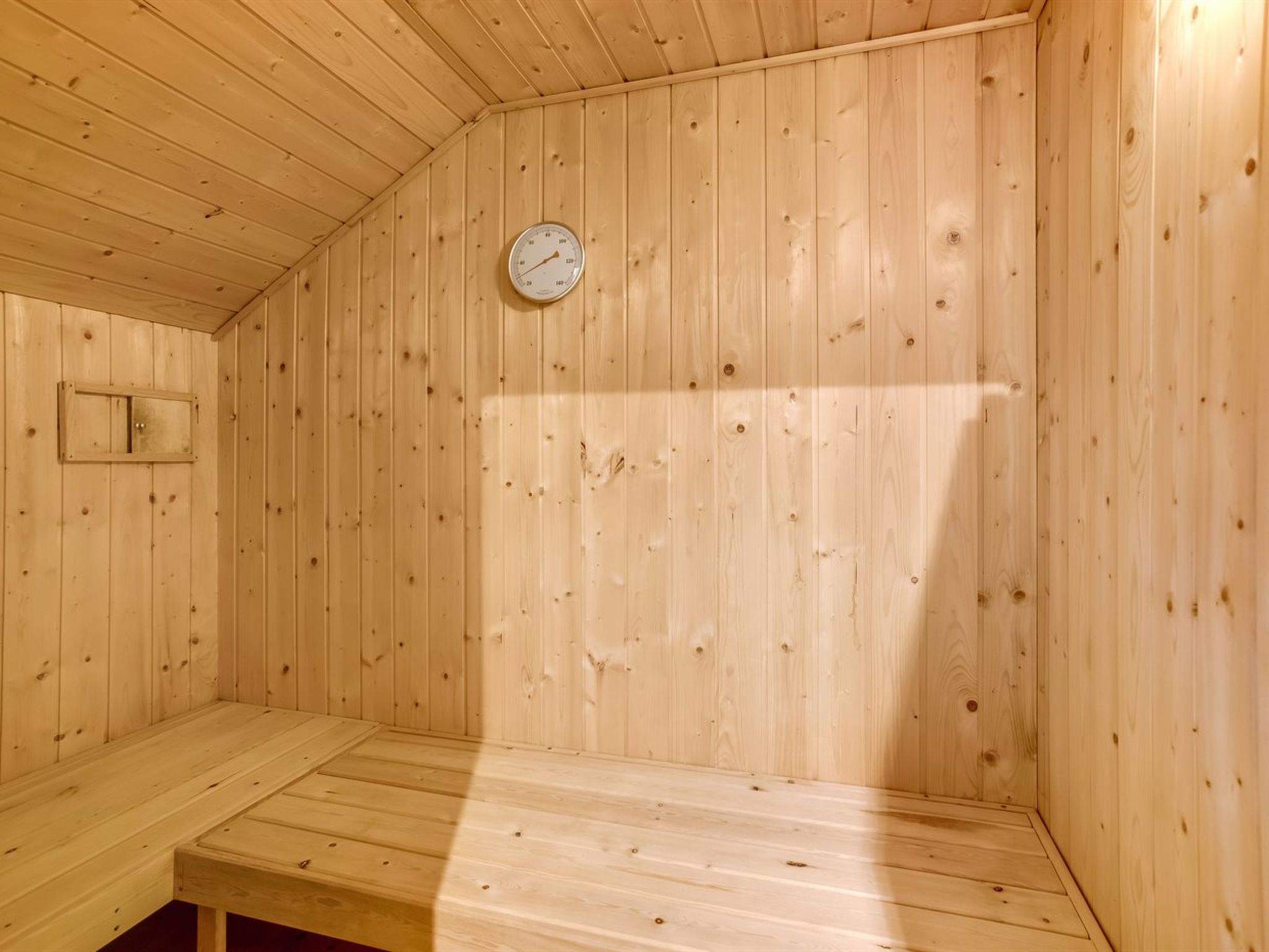 Vakantiehuis met open haard en sauna in Oksbøl - foto 15