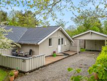 Ruime vakantiewoning met sauna en grote tuin op 10 km van de zee bij Oksbøl - thumbnail 2