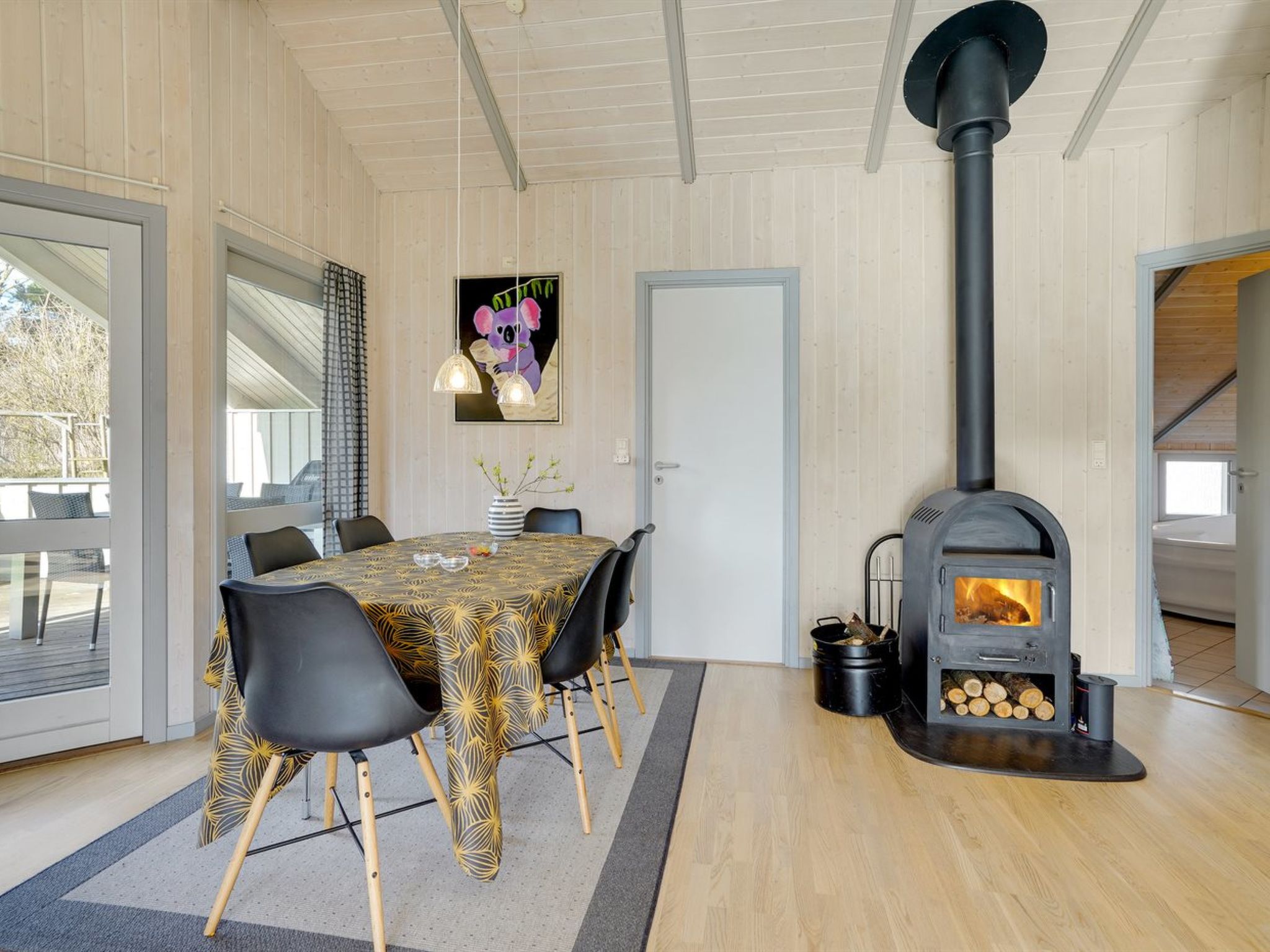 "Torben" - 10km from the sea-Drinnen