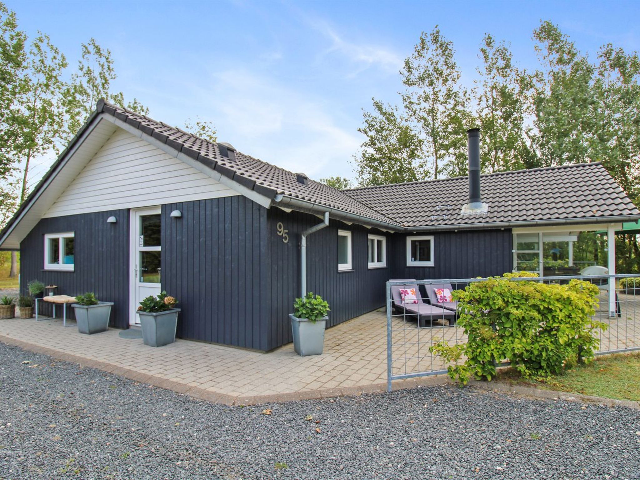 "Ulrikke" - 12km from the sea