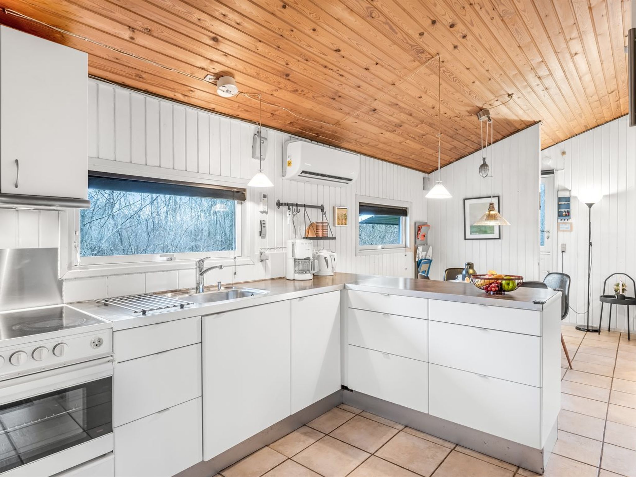 "Barni" - 11km from the sea - Drinnen