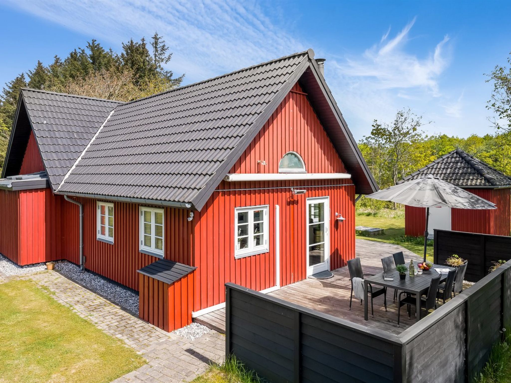 "Soile" - 12km from the sea - Buiten