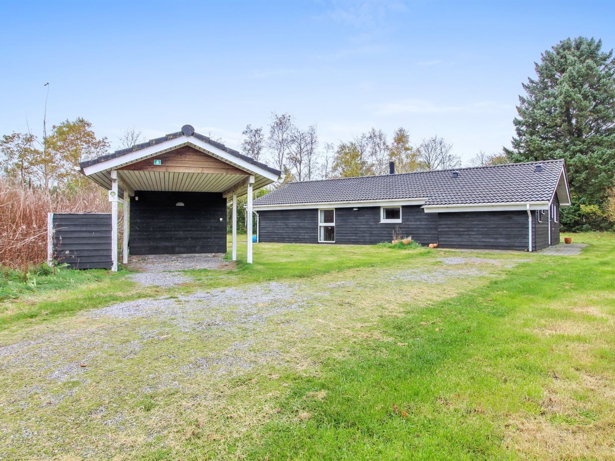 "Aviaja" - 12km from the sea — House (3 of 29)