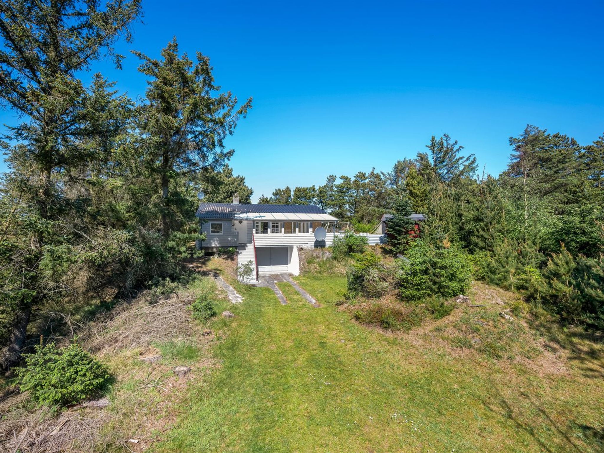 "Jonnhild" - 700m from the sea - Buiten
