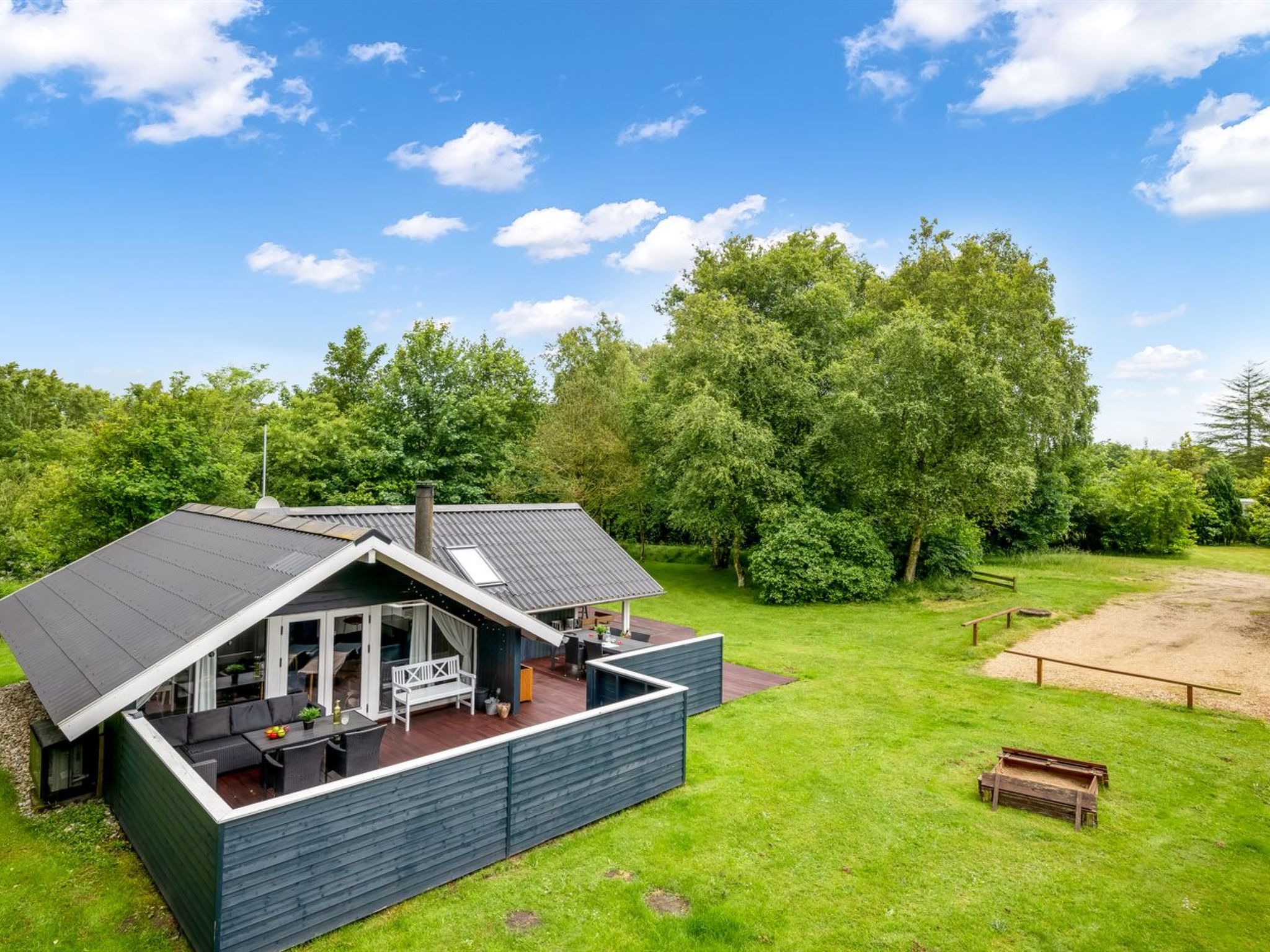 "Giselle" - 10km from the sea-Buiten