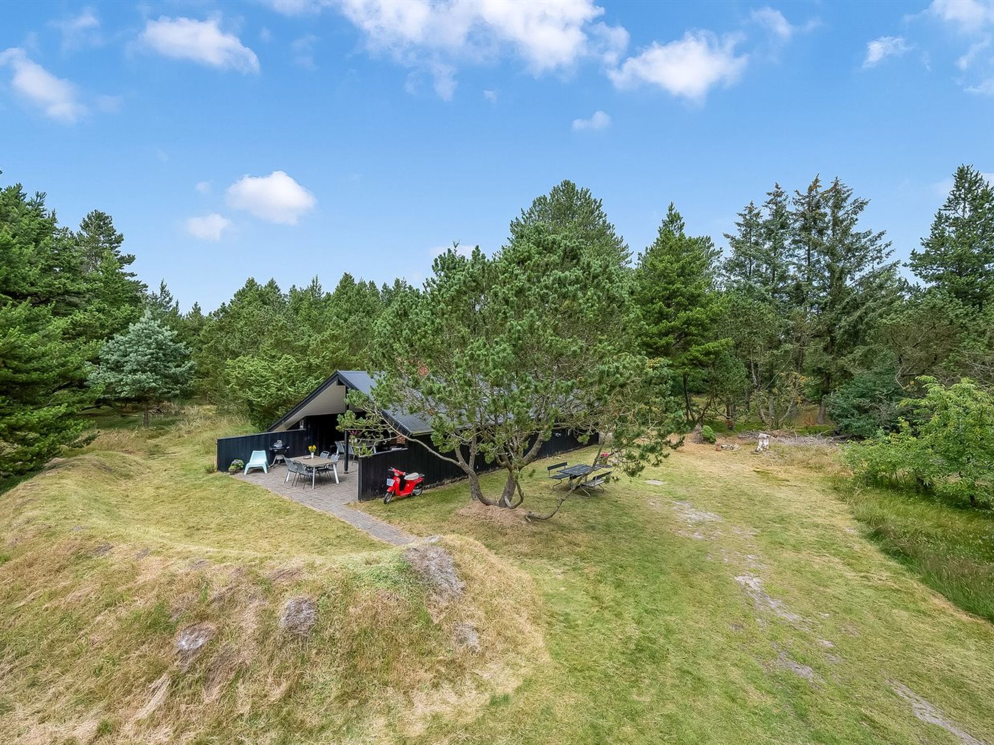 "Regine" - 1.1km to the fjord - Buiten