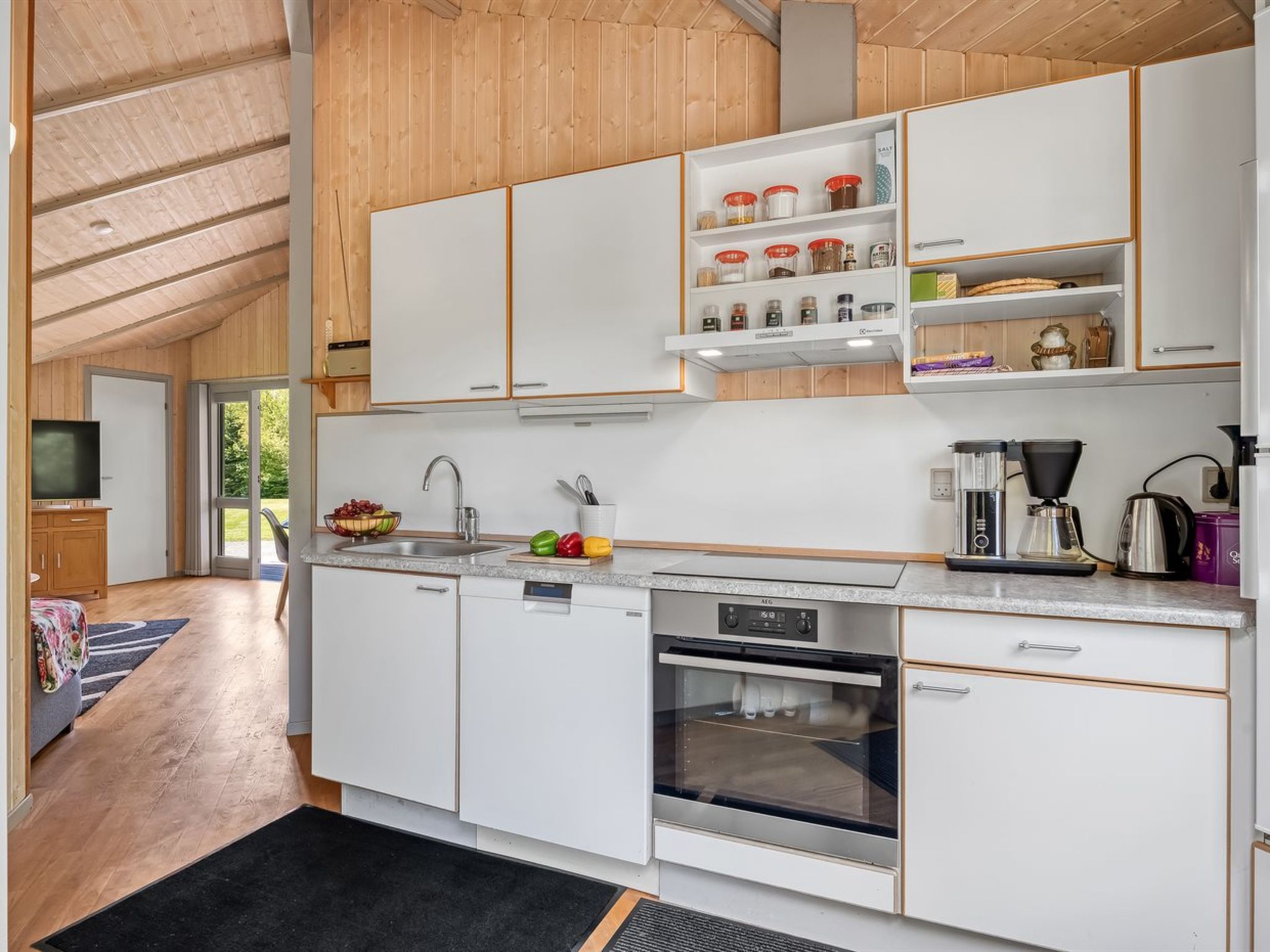 "Kuisma" - 11km from the sea-Drinnen