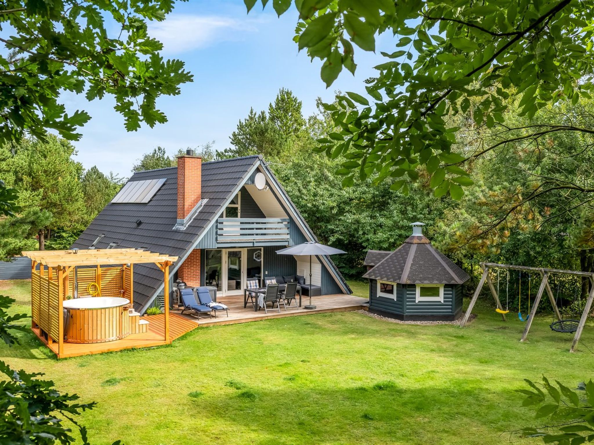 "Hannele" - 10km from the sea