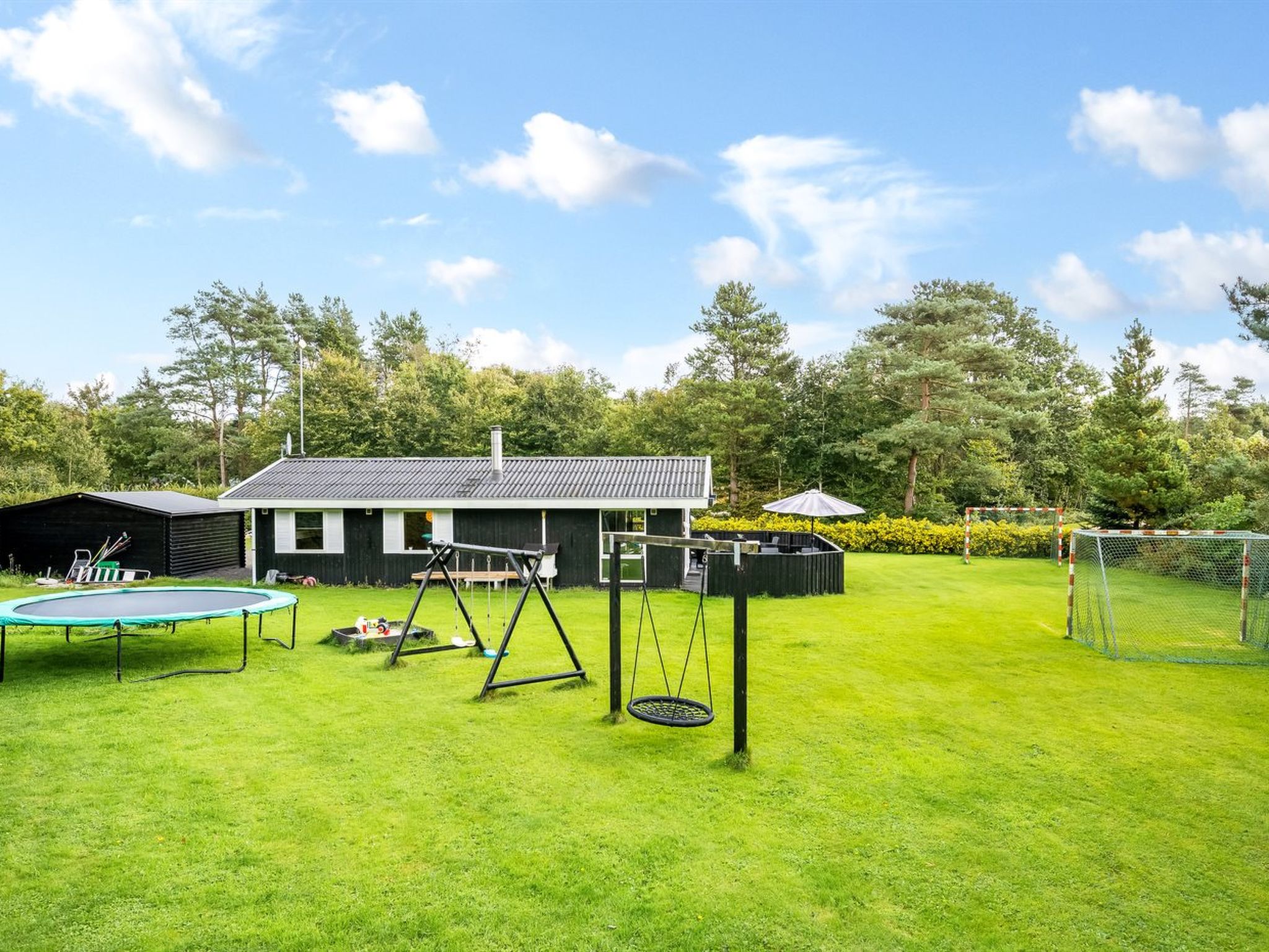 "Vilhelm" - 10km from the sea-Dehors