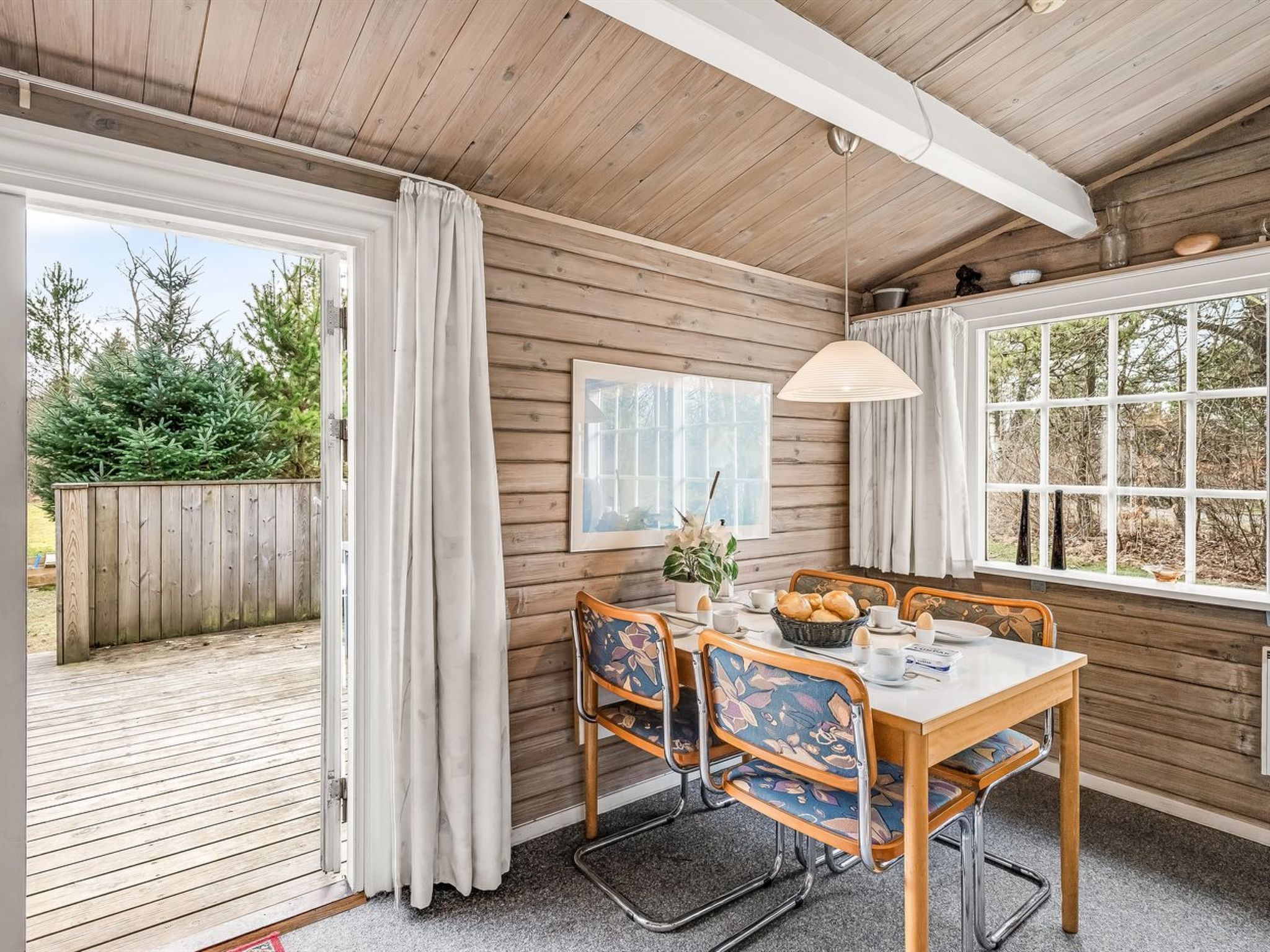 "Leandra" - 11km from the sea-Dedans