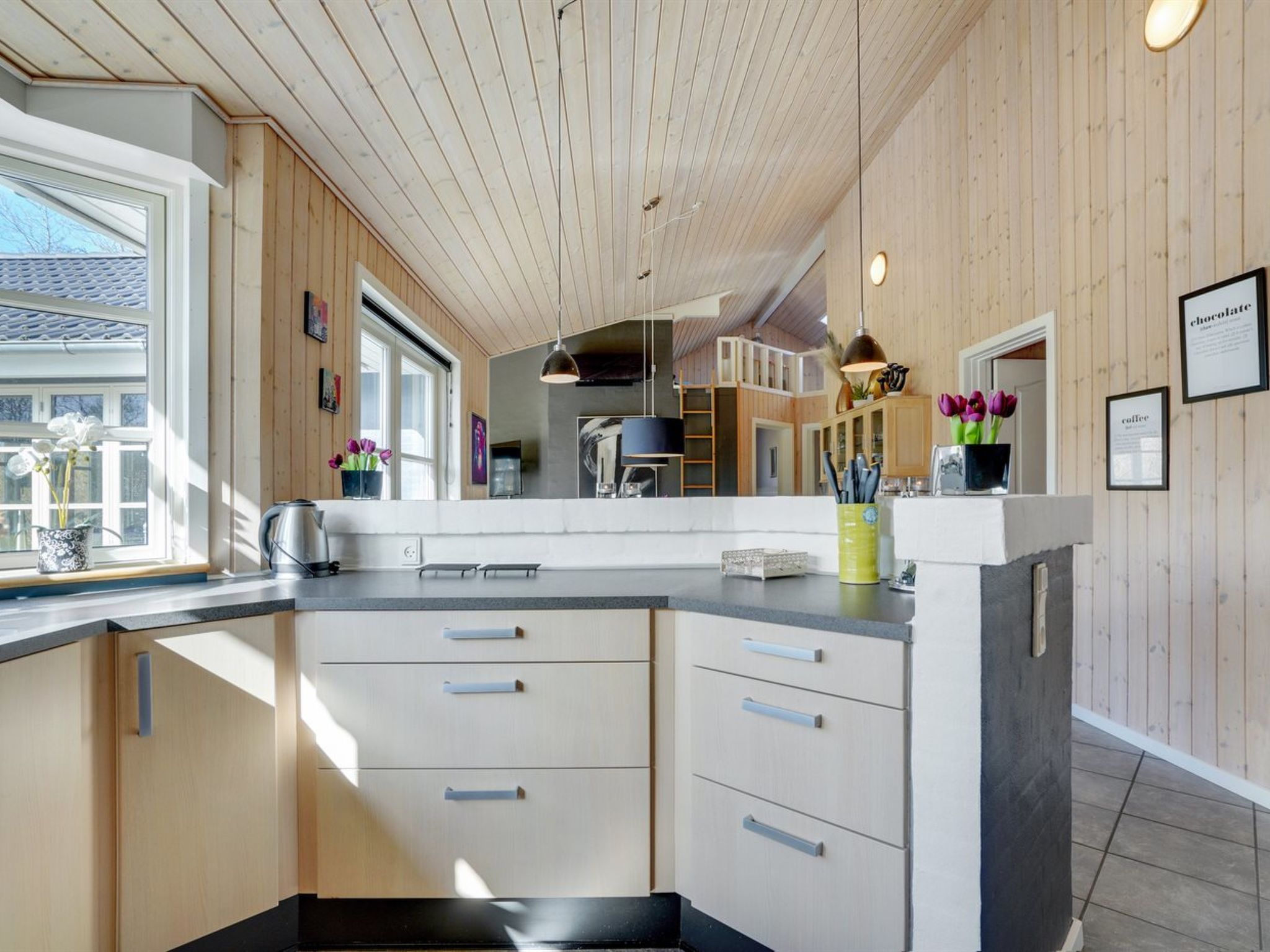 "Esben" - 11km from the sea-Inside