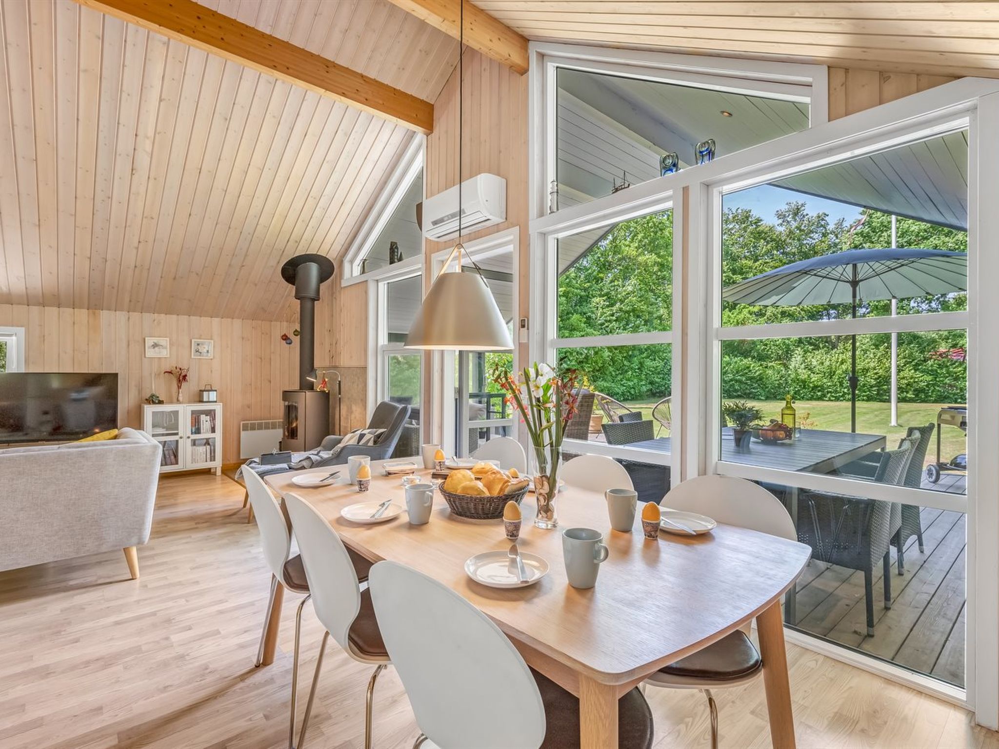 "Iorund" - 10km from the sea-Binnen