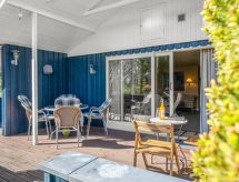Ruime vakantiewoning Florina met grote tuin op 10 km van de zee - thumbnail 3
