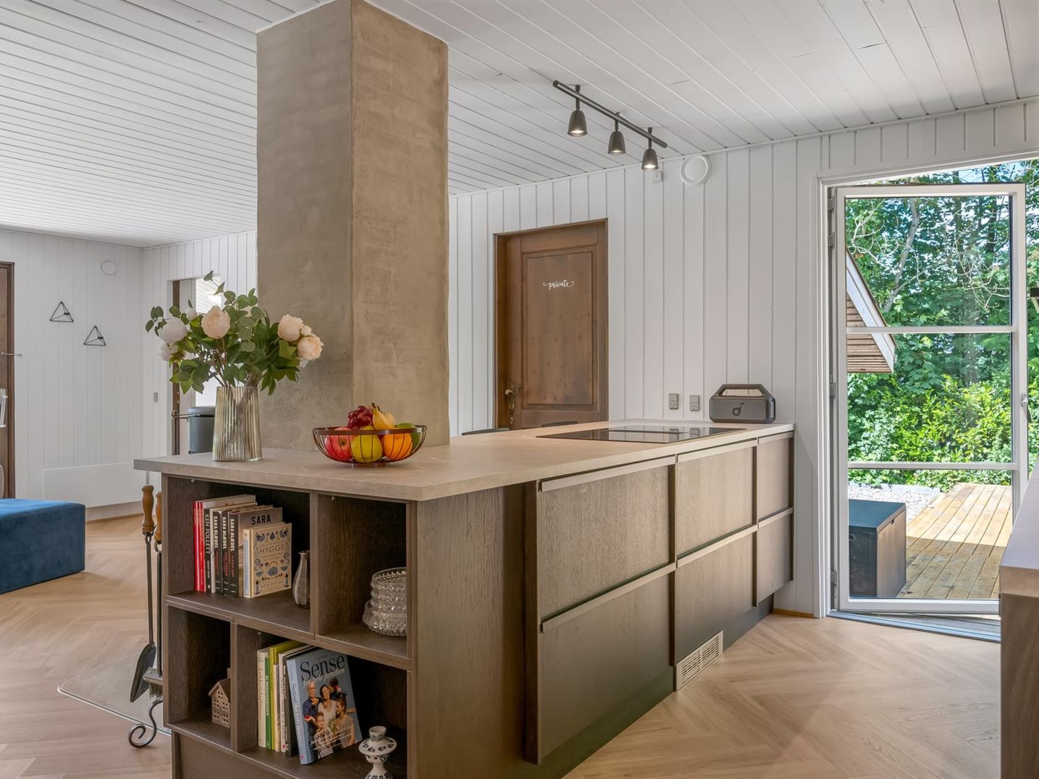 "Gustava" - 10km from the sea - Binnen