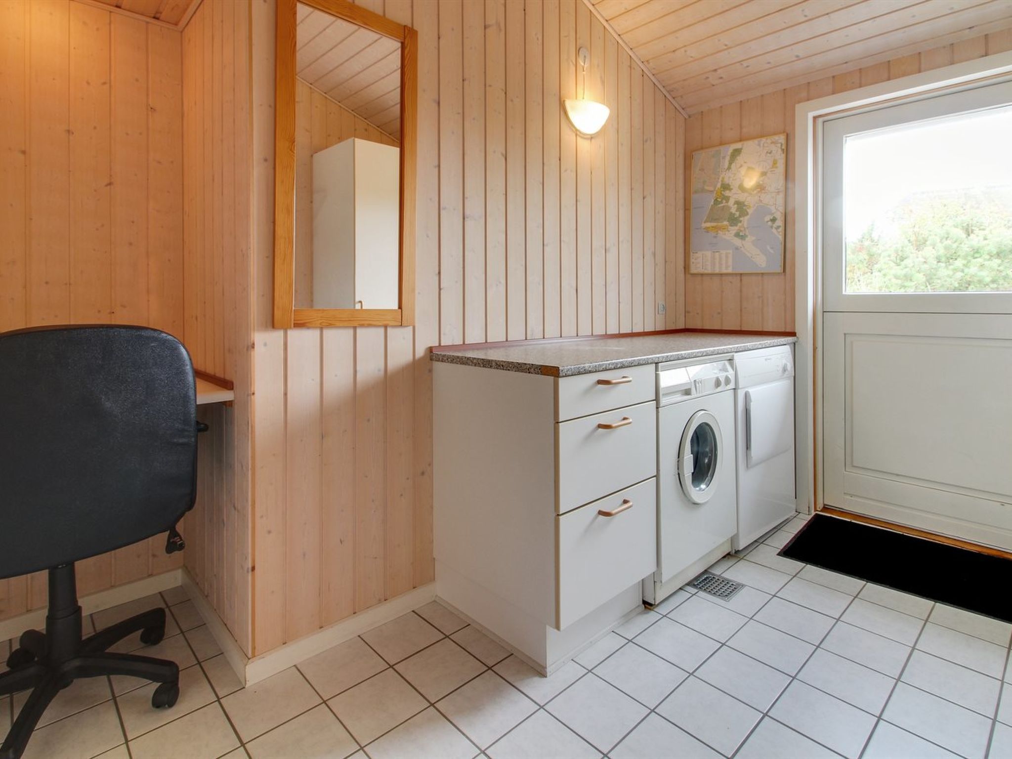 "Ottar" - 400m from the sea - Binnen