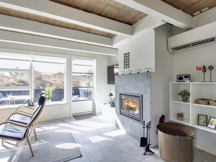 Search and Stay destination Vejers Strand, Denmark from . "Grita" - 500m from the sea in Western Jutland