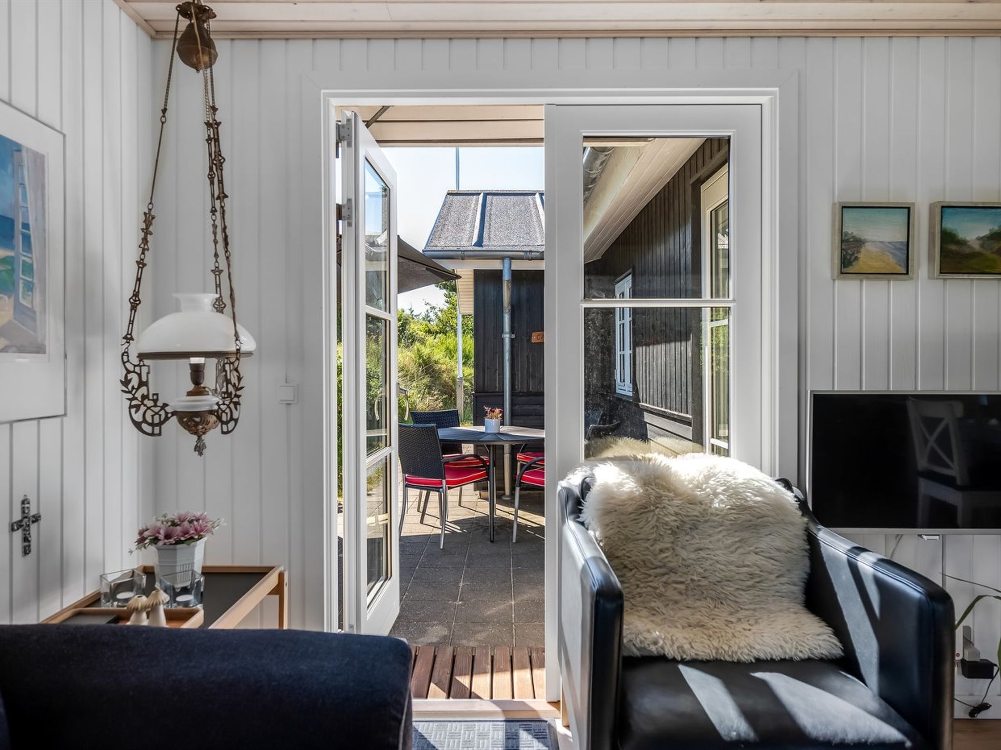 "Soleil" - 300m from the sea - Binnen