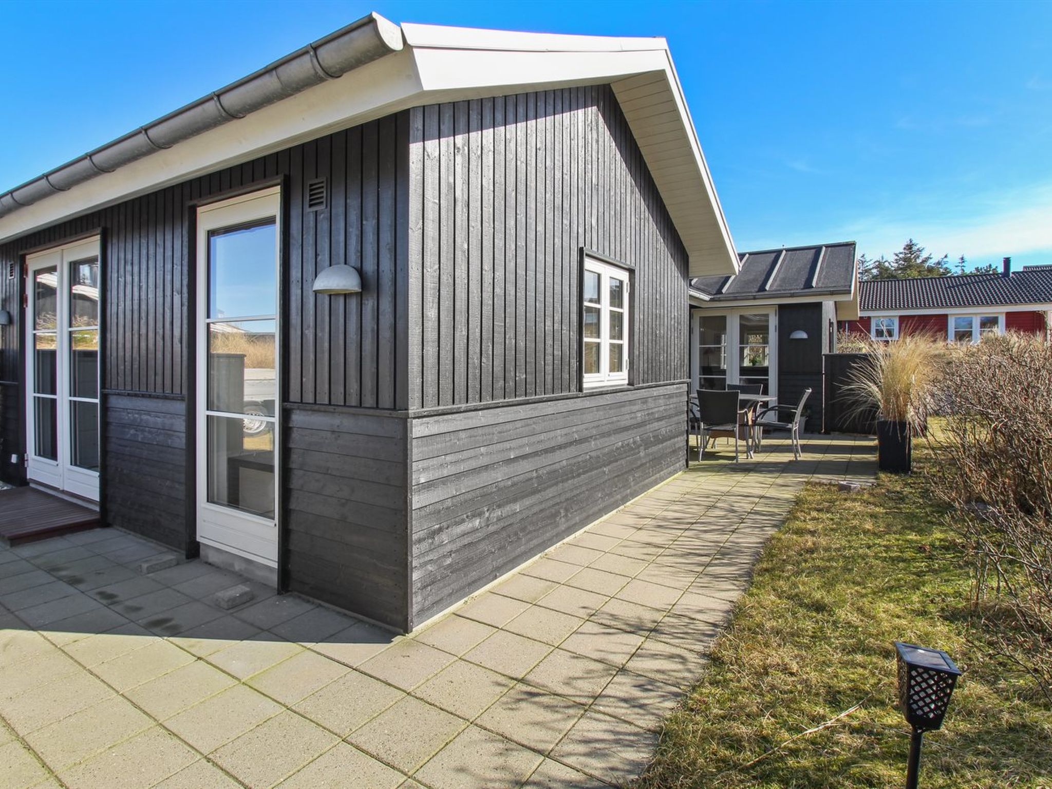 "Soleil" - 300m from the sea - Buiten