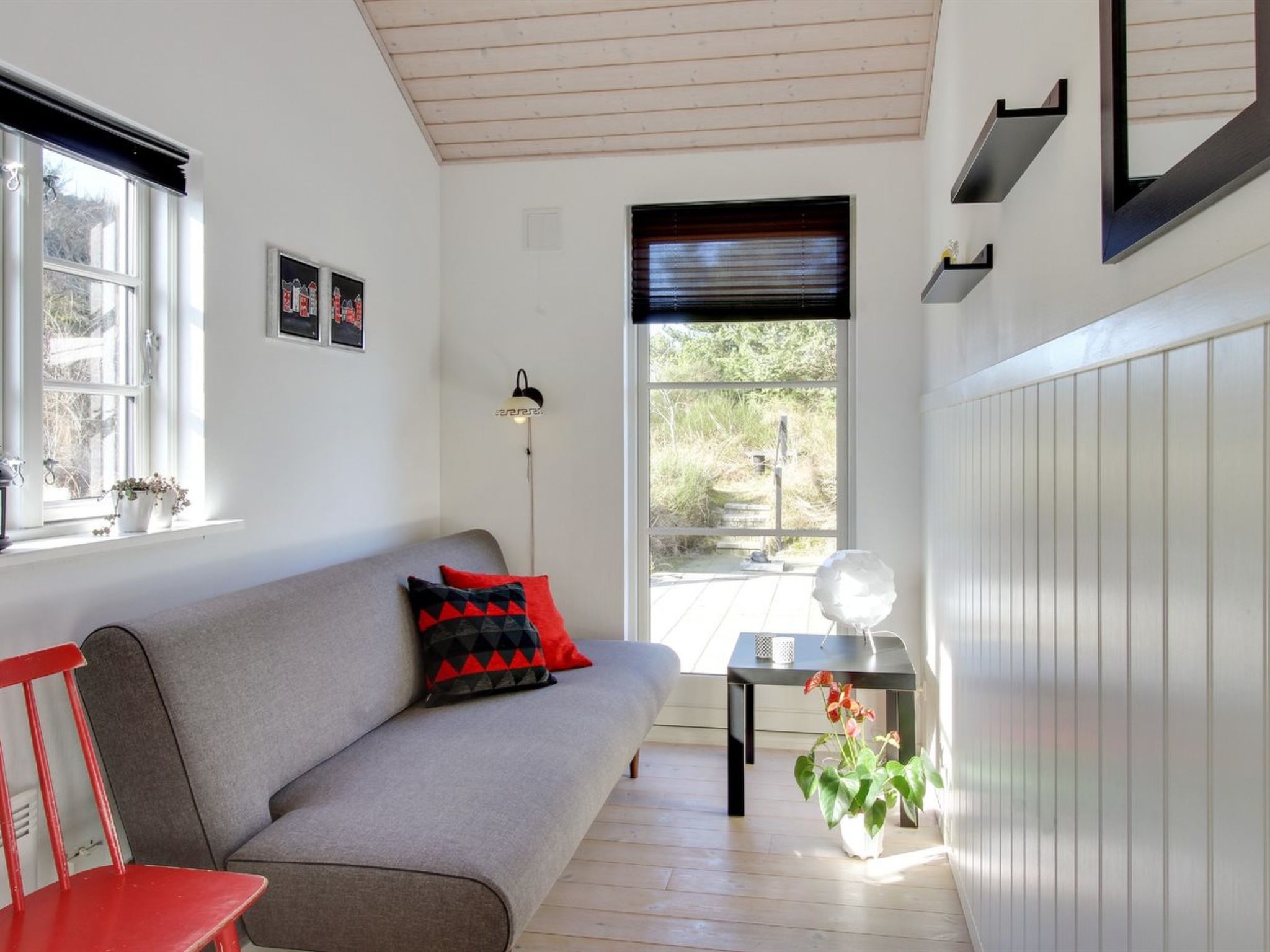 "Soleil" - 300m from the sea-Dedans