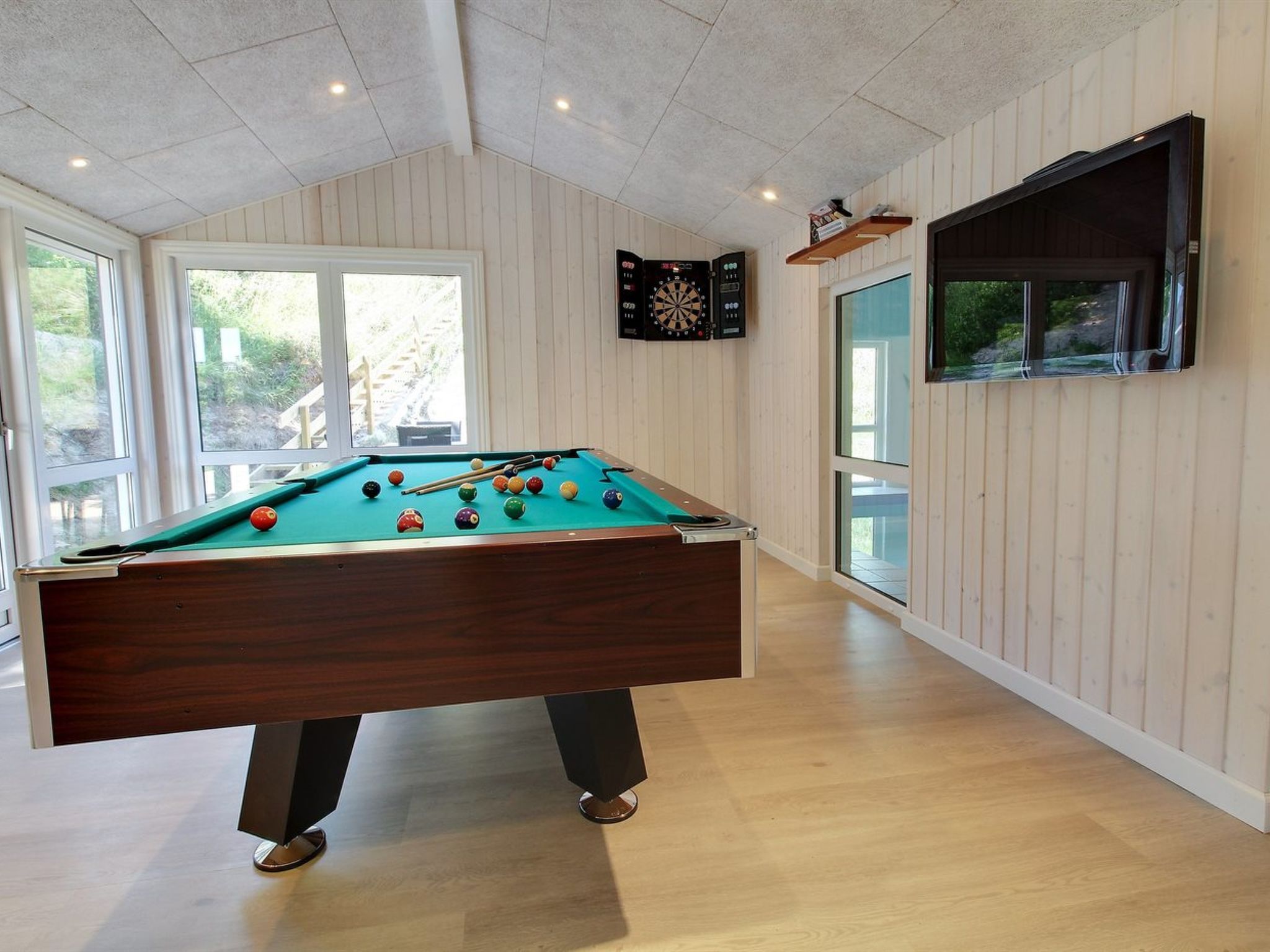 "Sirka" - 200m from the sea-Drinnen