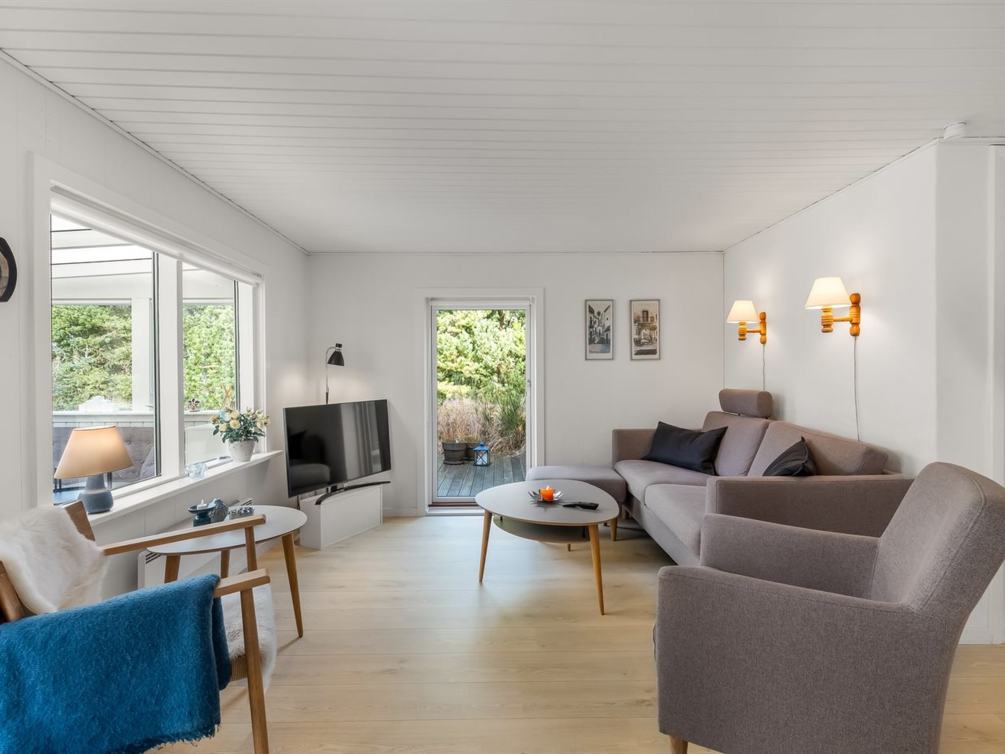 "Eliene" - 500m from the sea