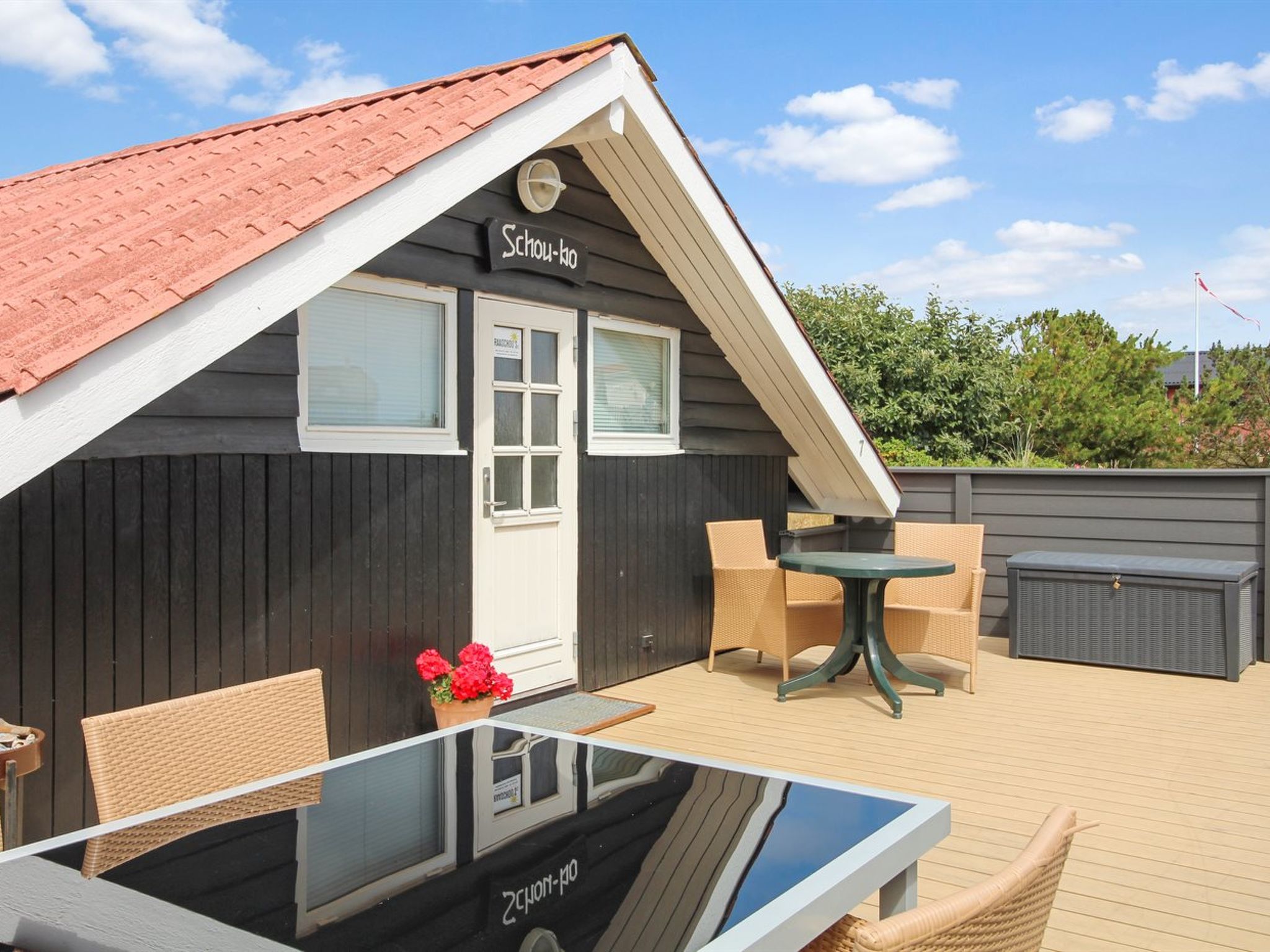 "Josie" - 200m from the sea - Buiten