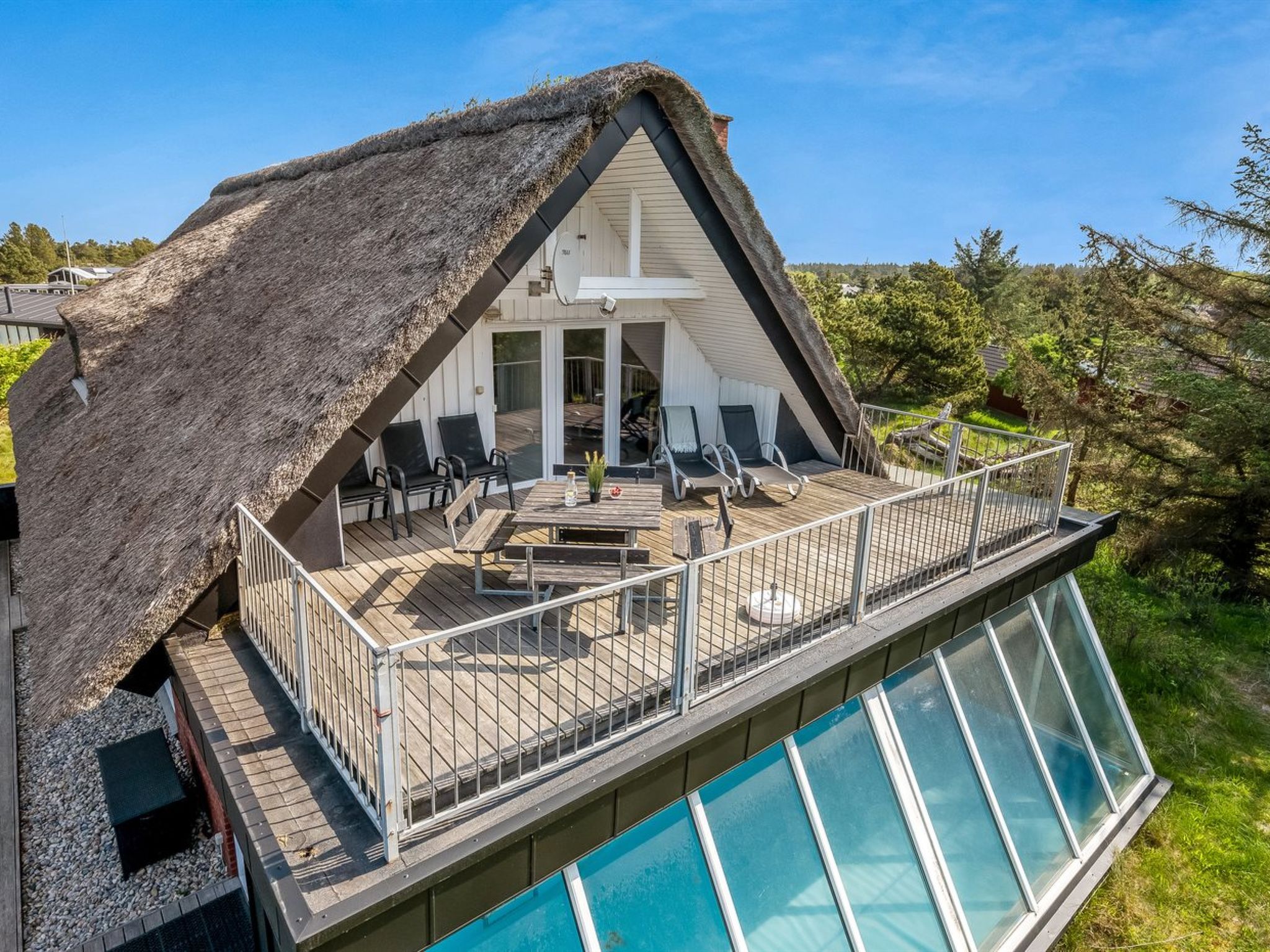 "Irlin" - 800m from the sea-Buiten