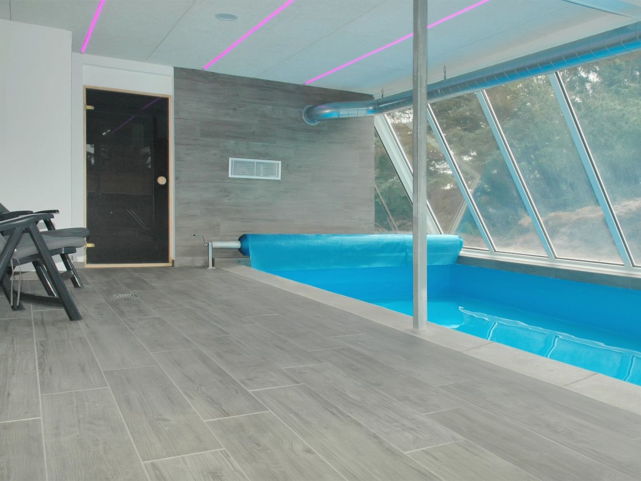 "Irlin" - 800m from the sea-Buiten