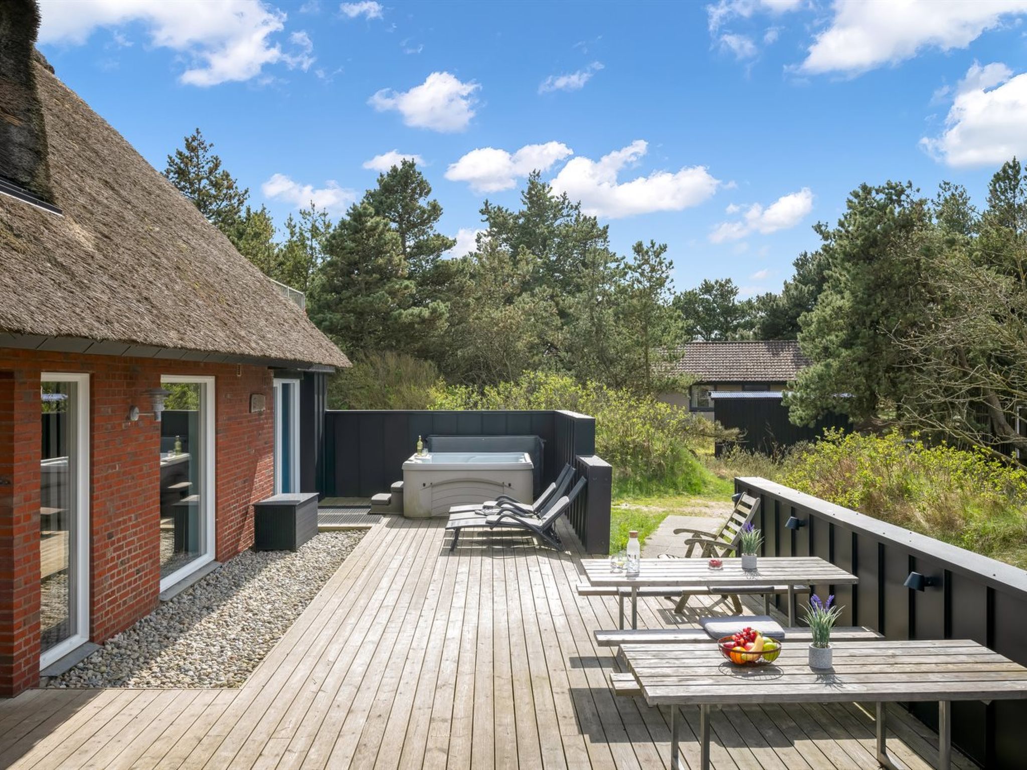 "Irlin" - 800m from the sea - Buiten