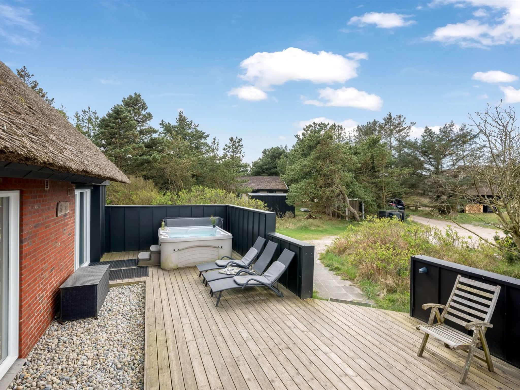 "Irlin" - 800m from the sea - Buiten