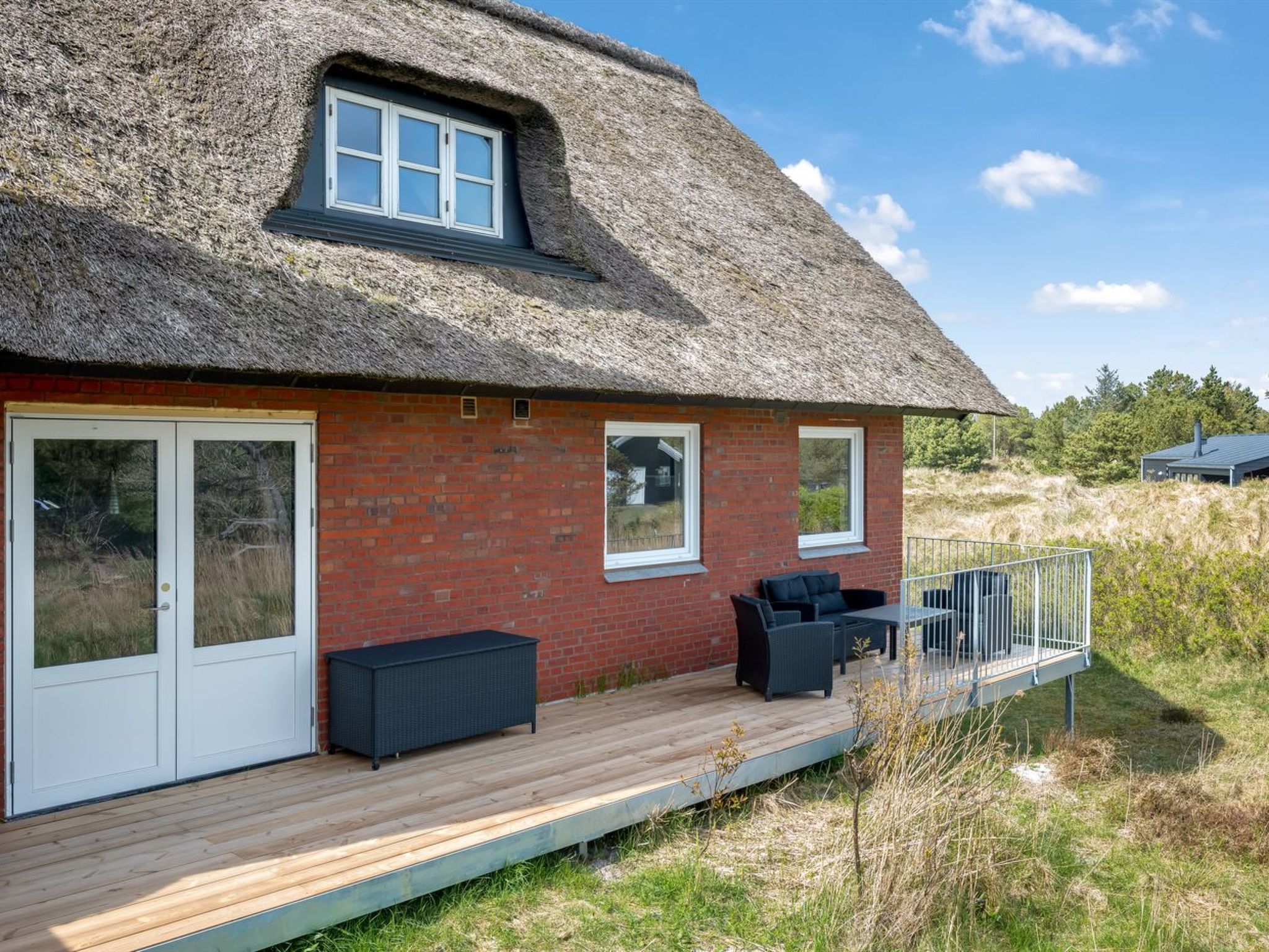 "Irlin" - 800m from the sea - Buiten