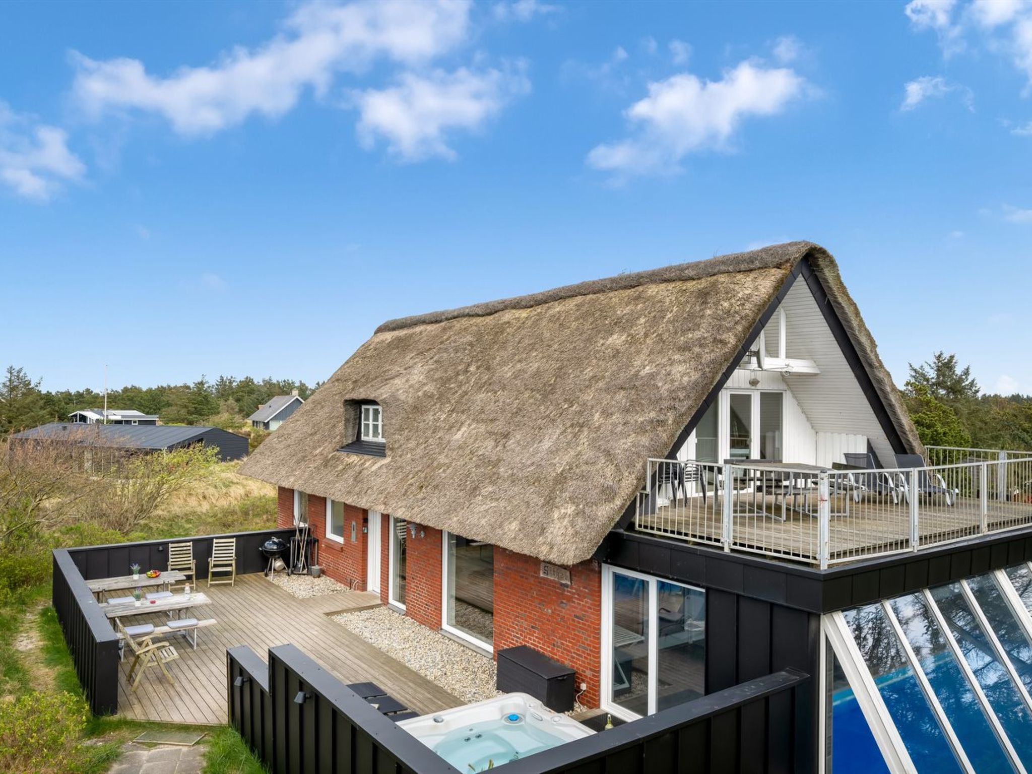 "Irlin" - 800m from the sea - Buiten
