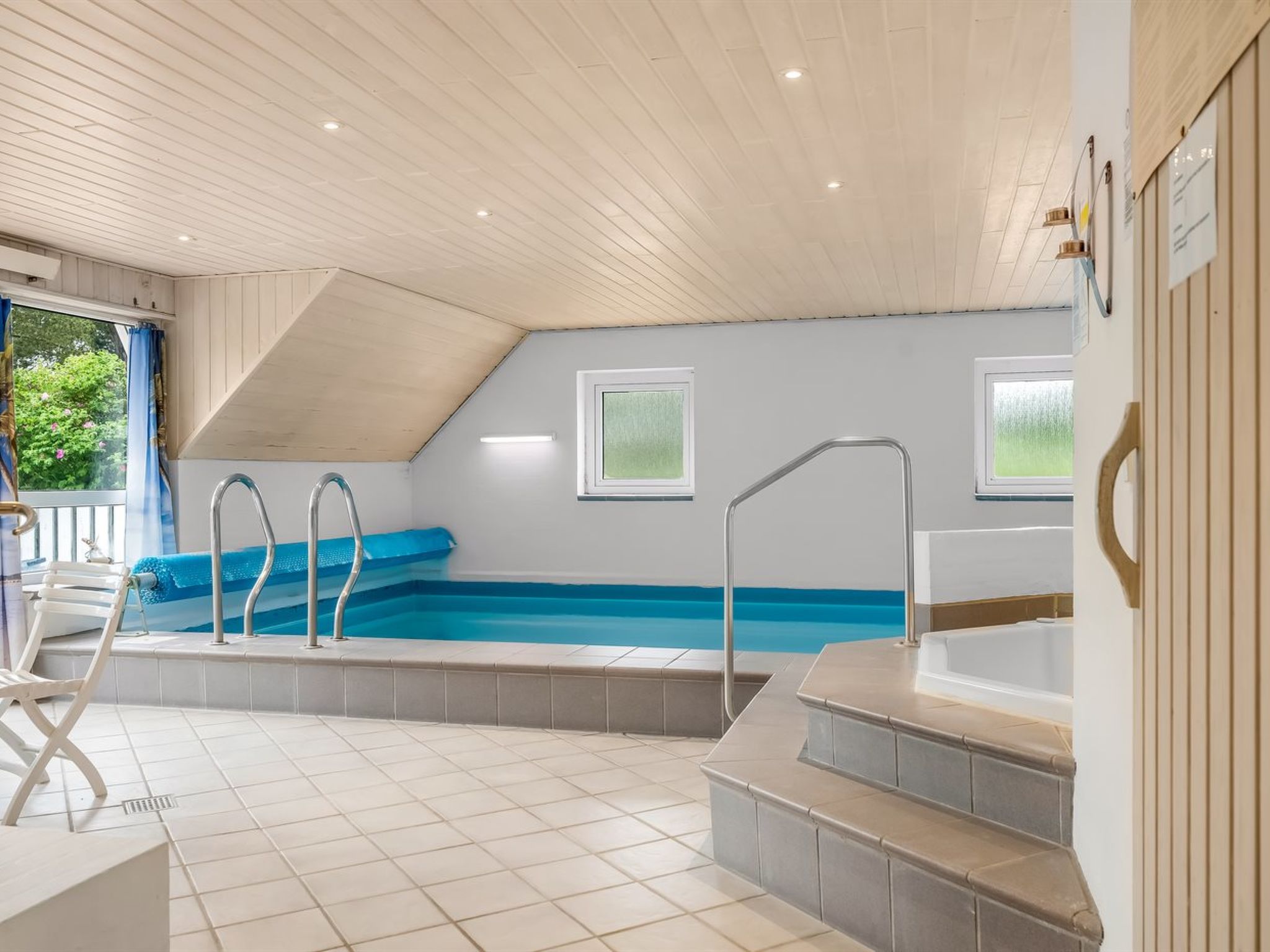 "Tuula" - 1km from the sea — Pool Outdoor (5 of 26)