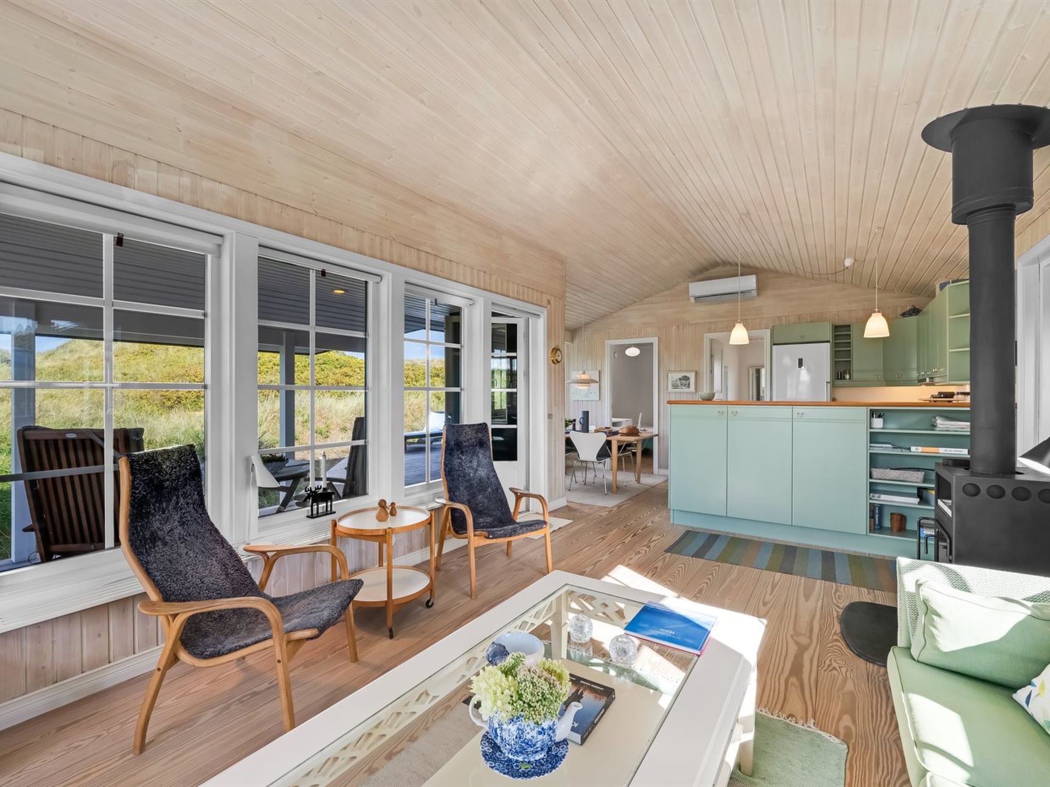 "Aise" - 75m from the sea - Binnen