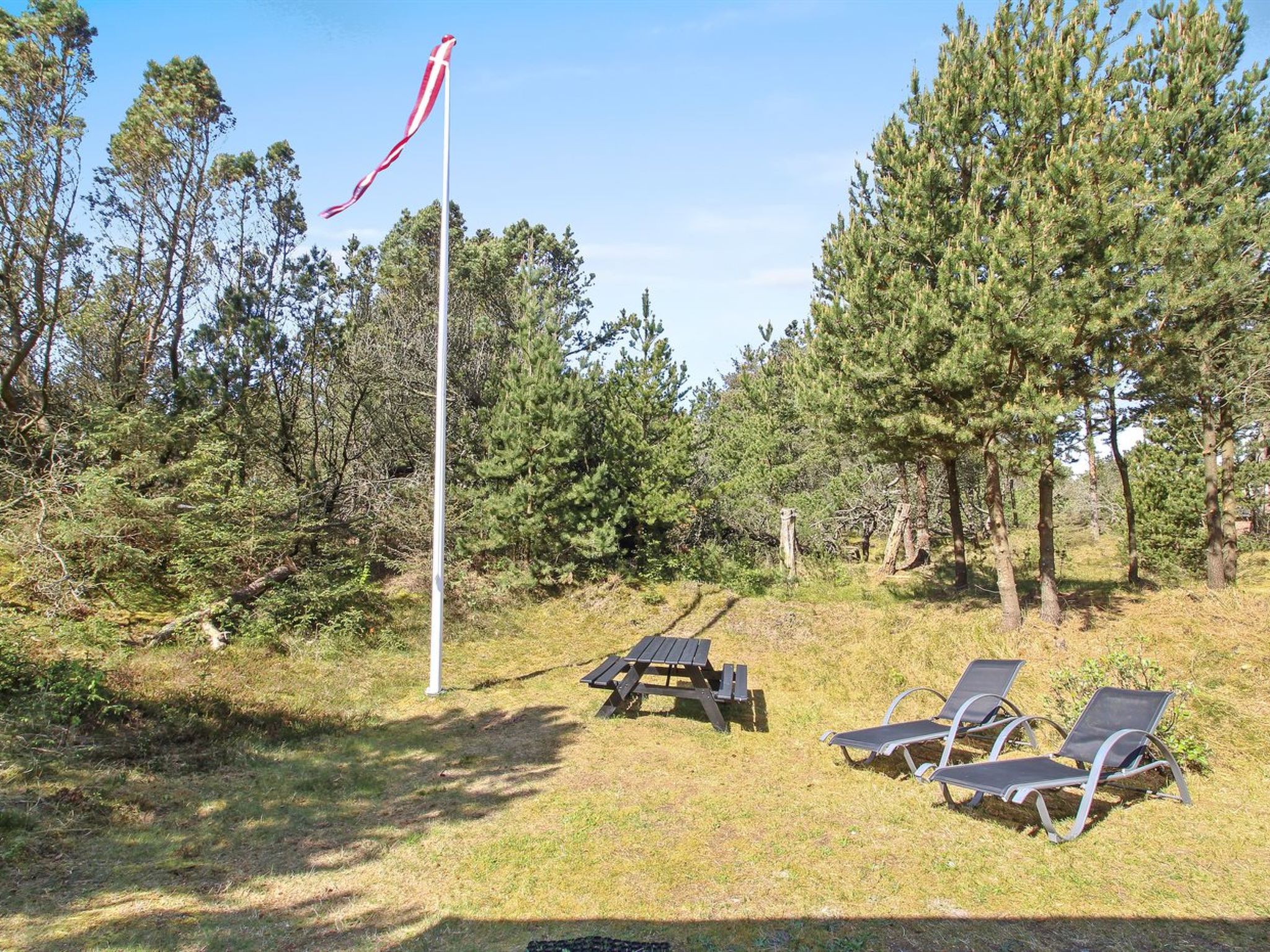 "Galathea" - 800m from the sea