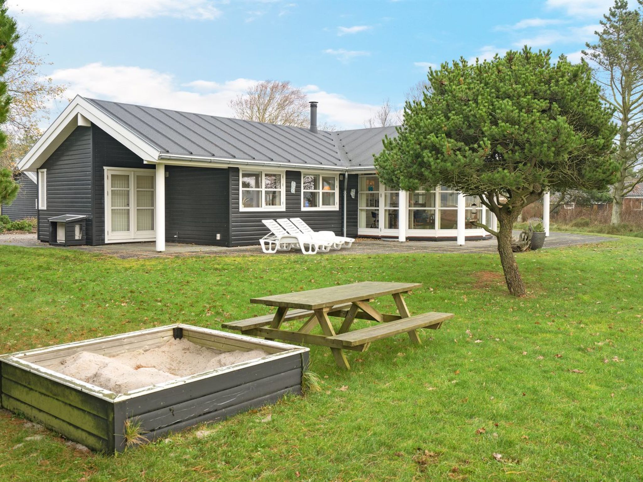 "Elga" - 1.8km from the sea-Buiten