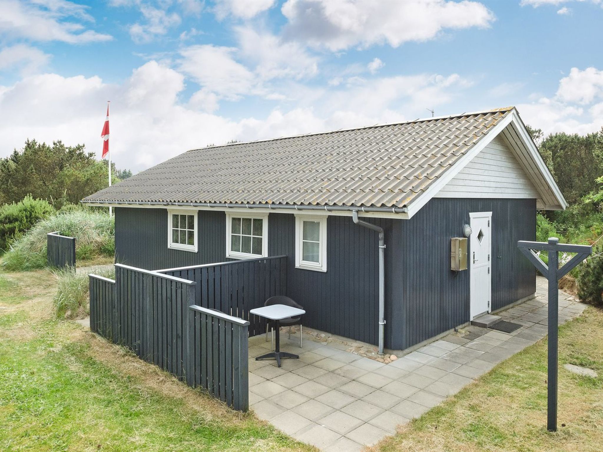 "Dines" - 1km from the sea-Buiten