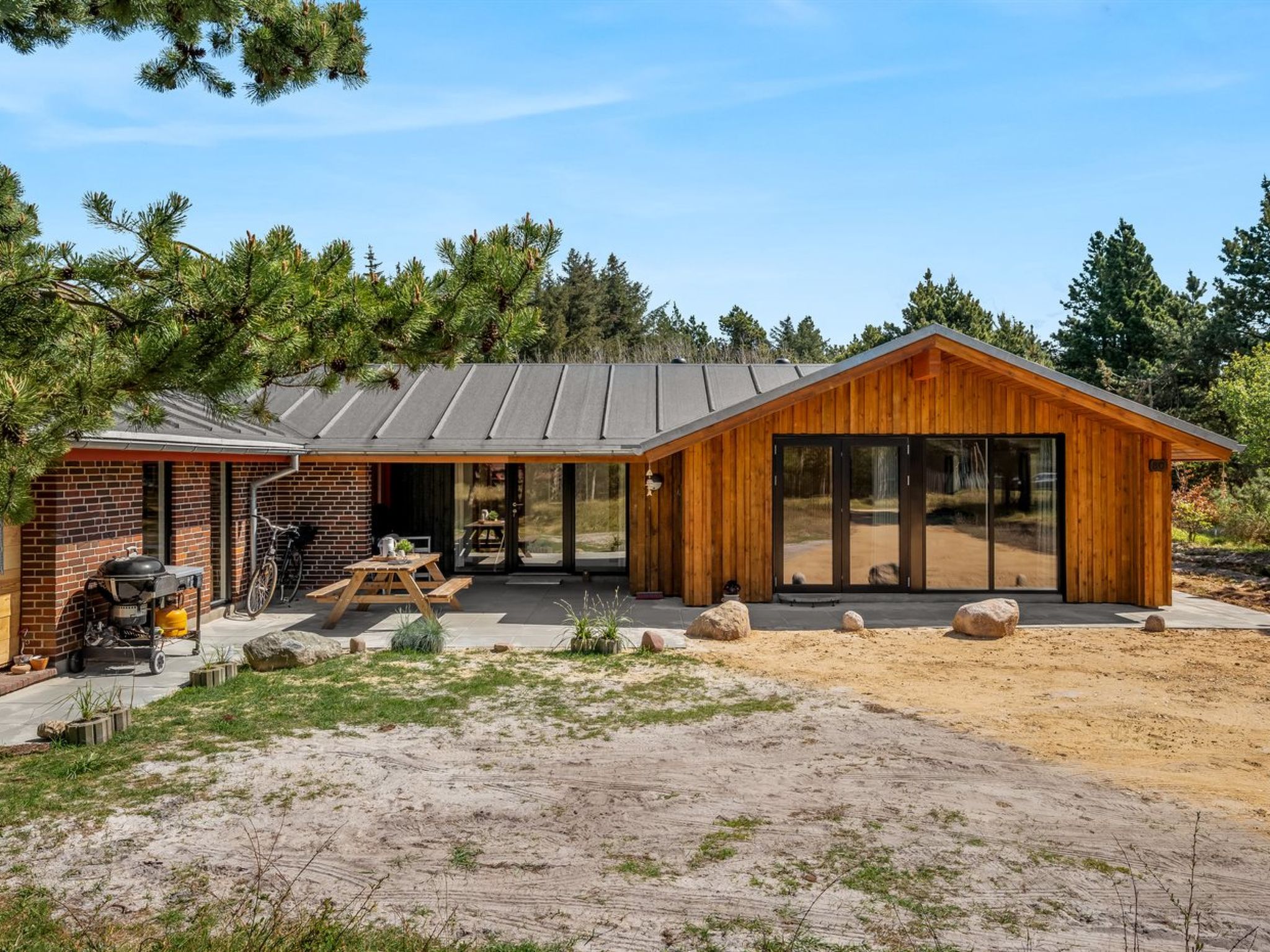 "Etti" - 1km from the sea