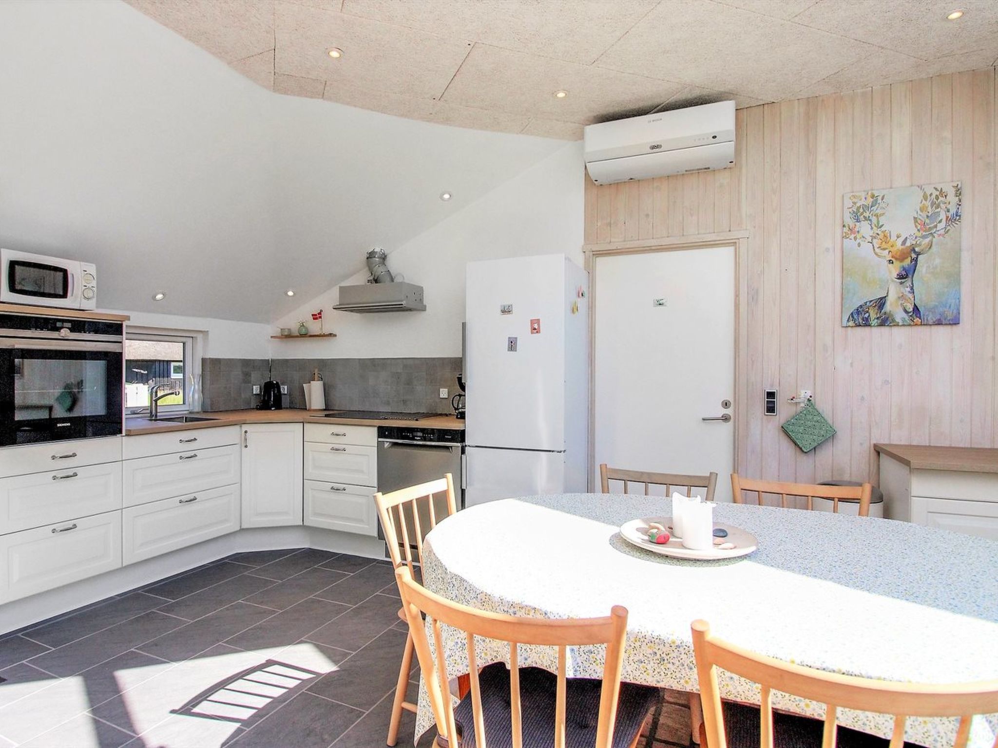 "Annalise" - 1km from the sea - Binnen