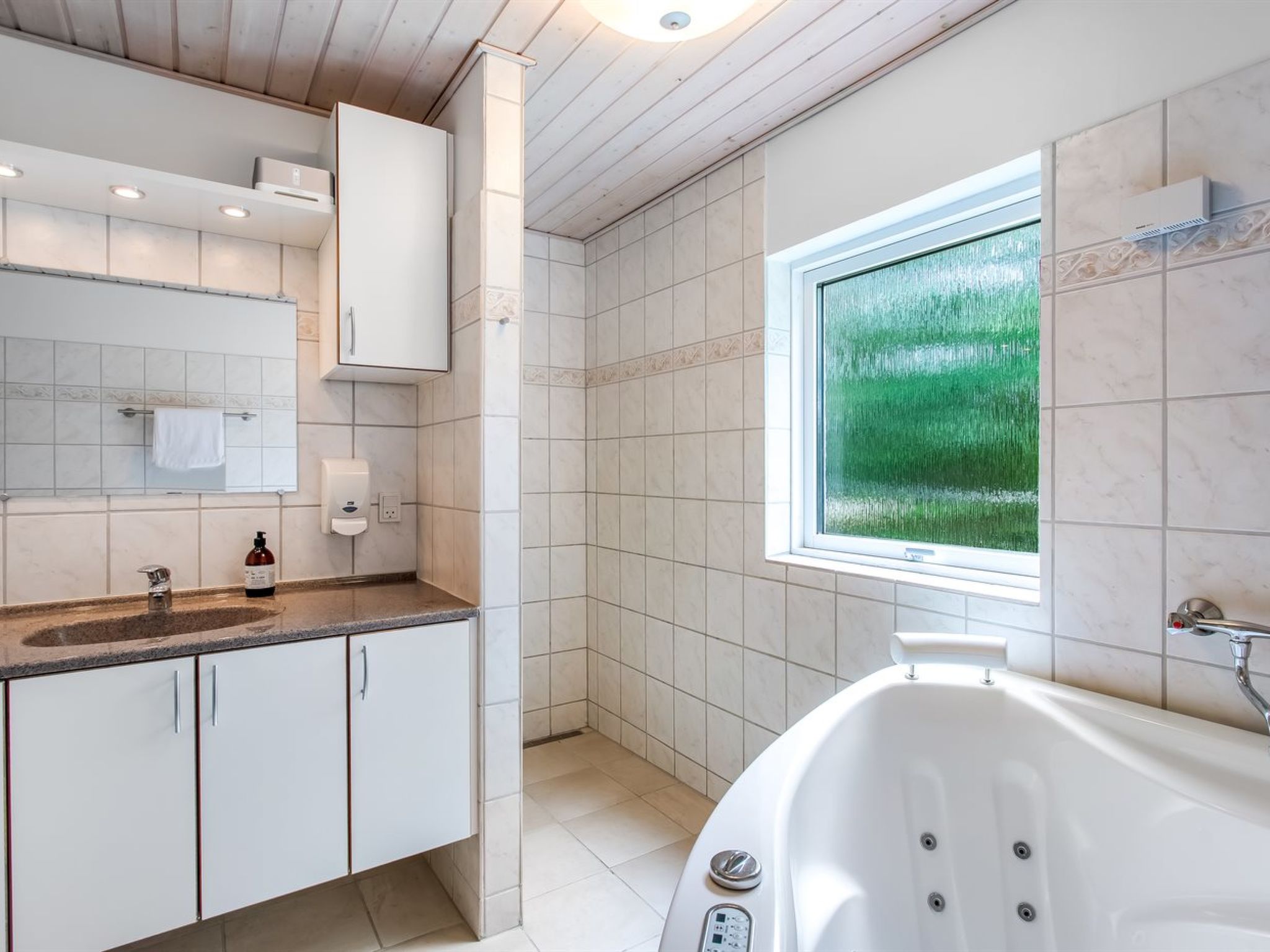 "Andresine" - 900m from the sea-Dedans