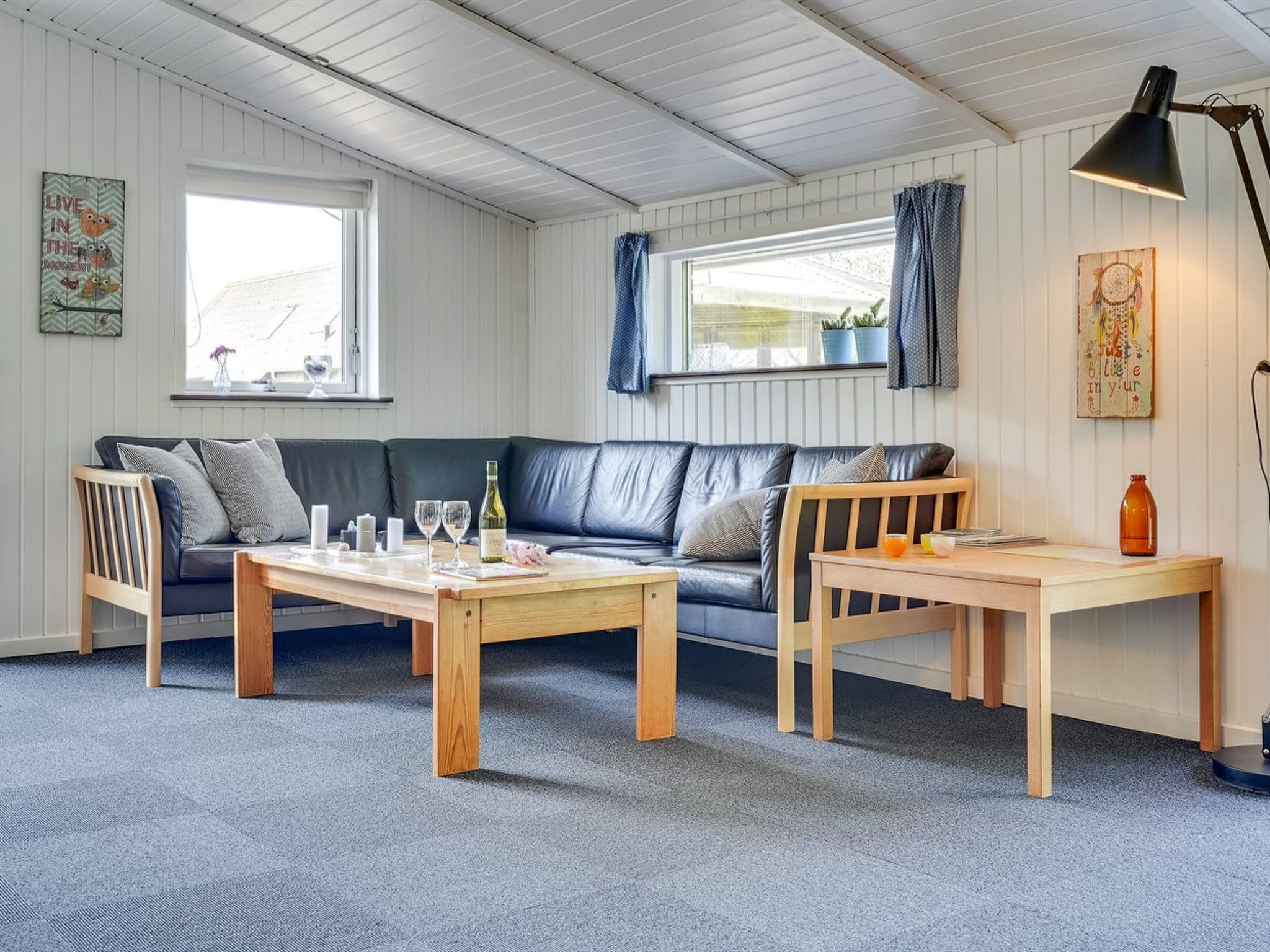 "Elinbjörn" - 1km from the sea - Binnen