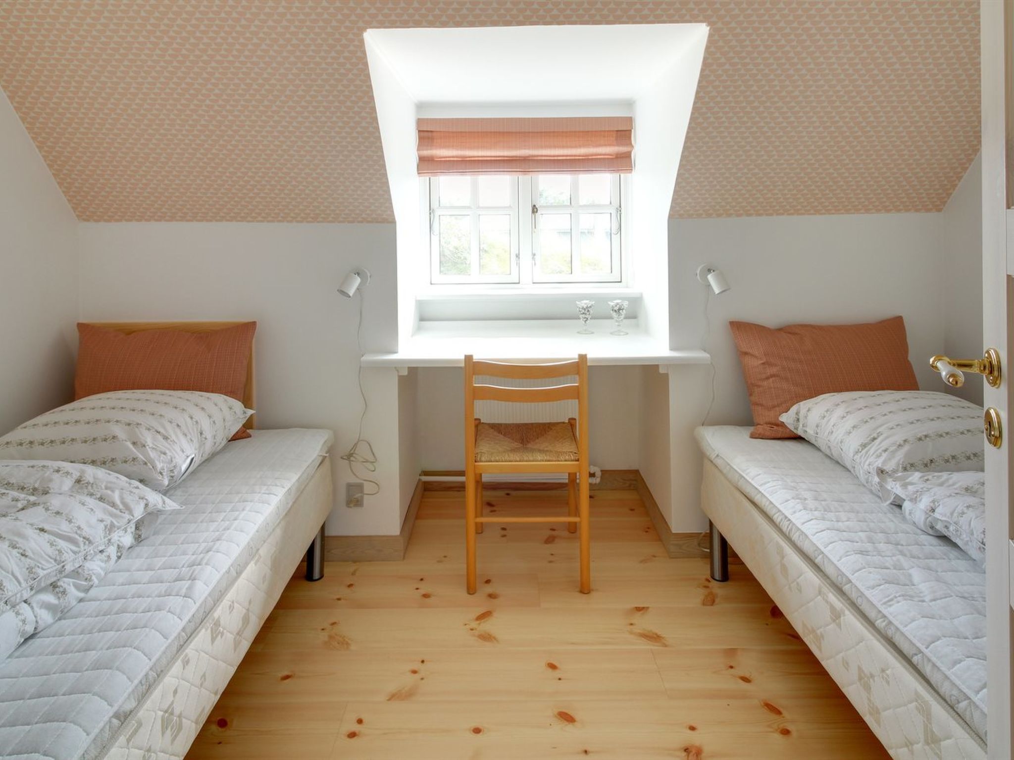 "Lioba" - 400m from the sea - Binnen